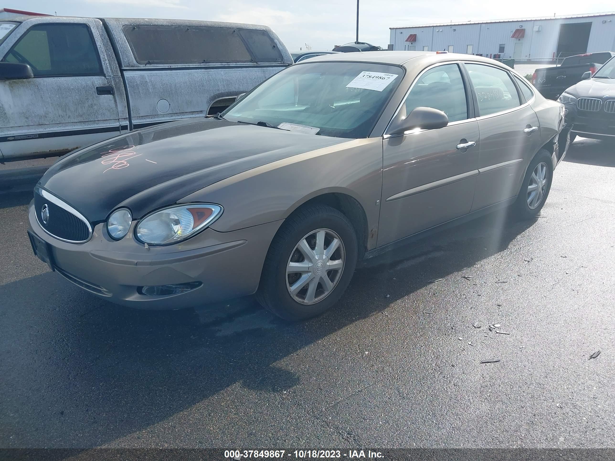 Photo 1 VIN: 2G4WC582161307481 - BUICK LACROSSE 