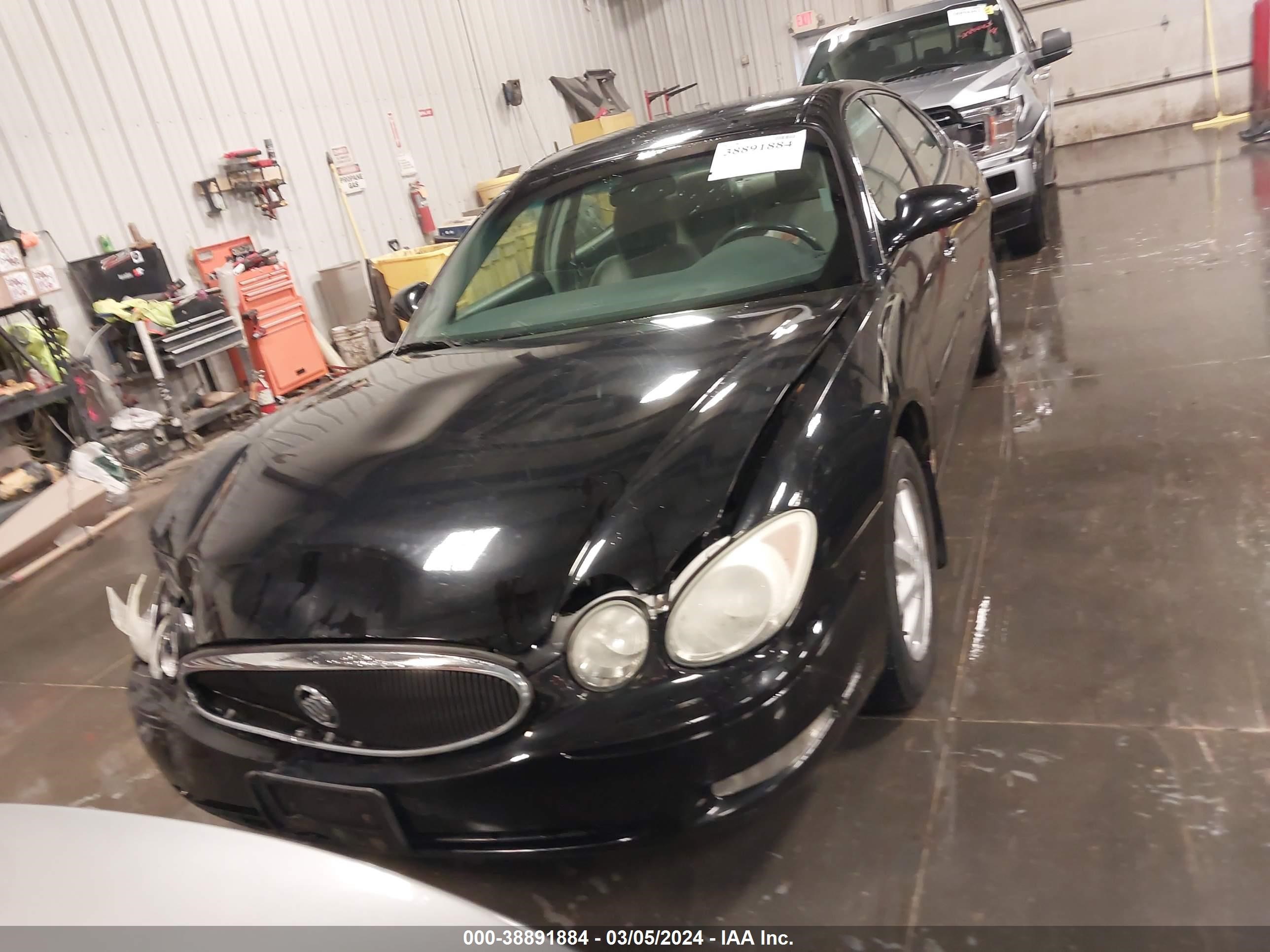 Photo 11 VIN: 2G4WC582461164378 - BUICK LACROSSE 