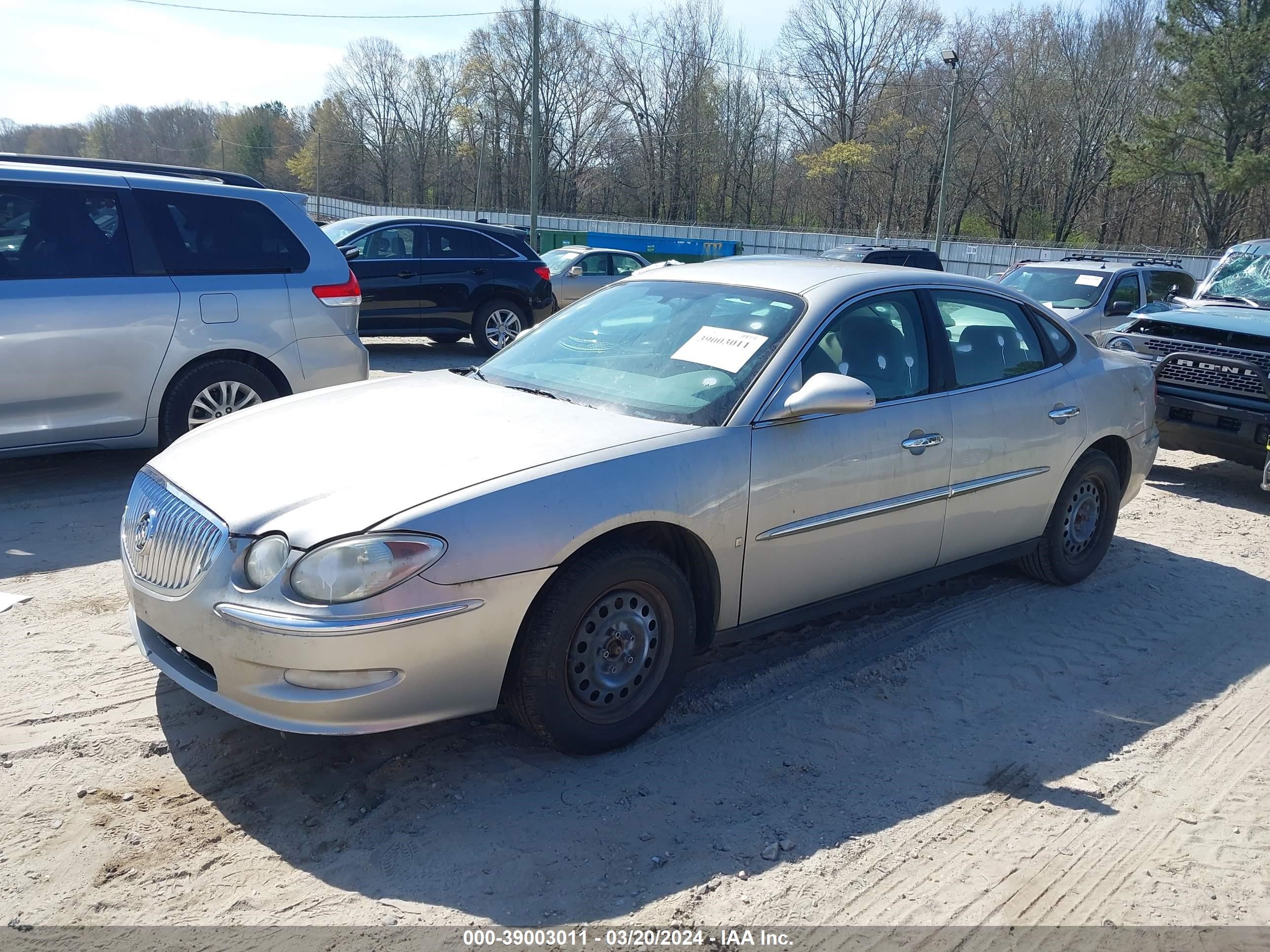 Photo 1 VIN: 2G4WC582481303010 - BUICK LACROSSE 