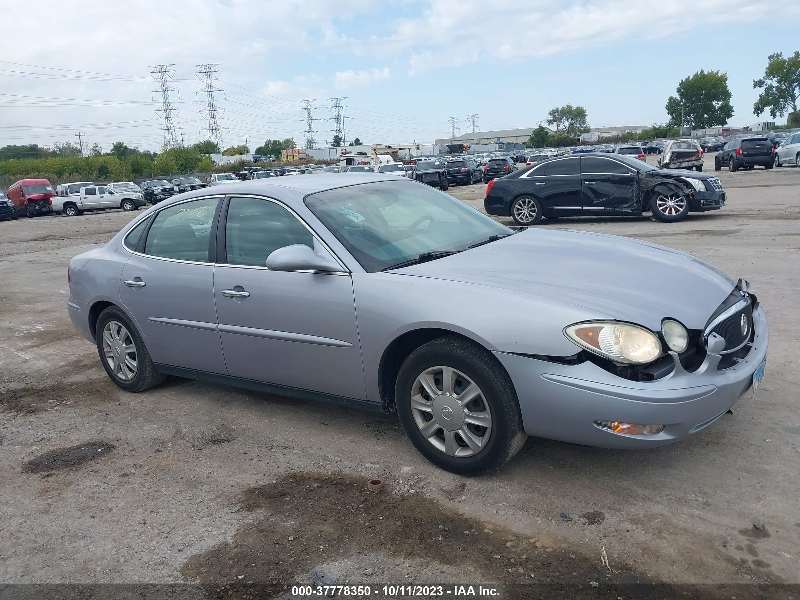 Photo 0 VIN: 2G4WC582561252128 - BUICK LACROSSE 