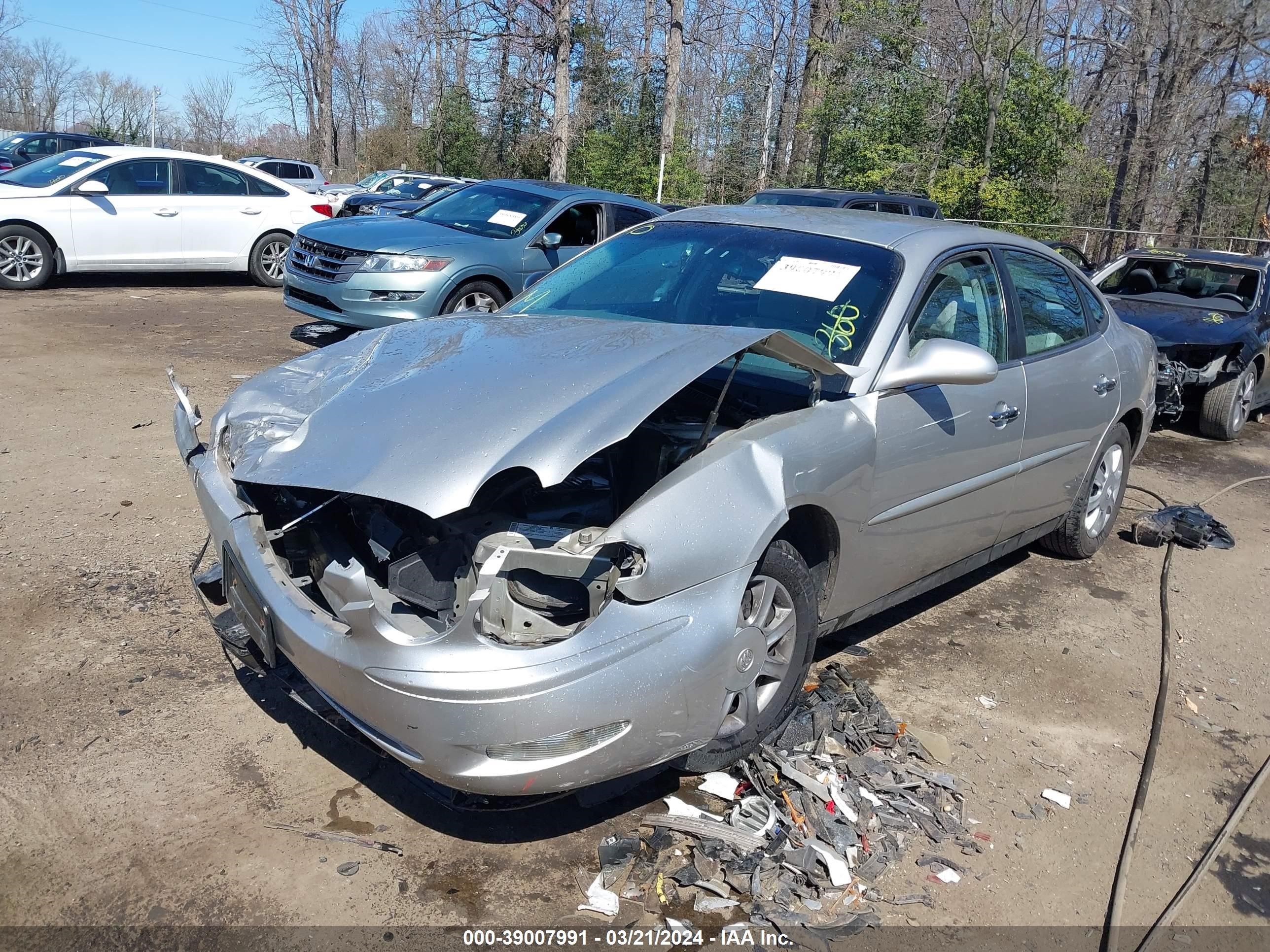 Photo 1 VIN: 2G4WC582571246976 - BUICK LACROSSE 