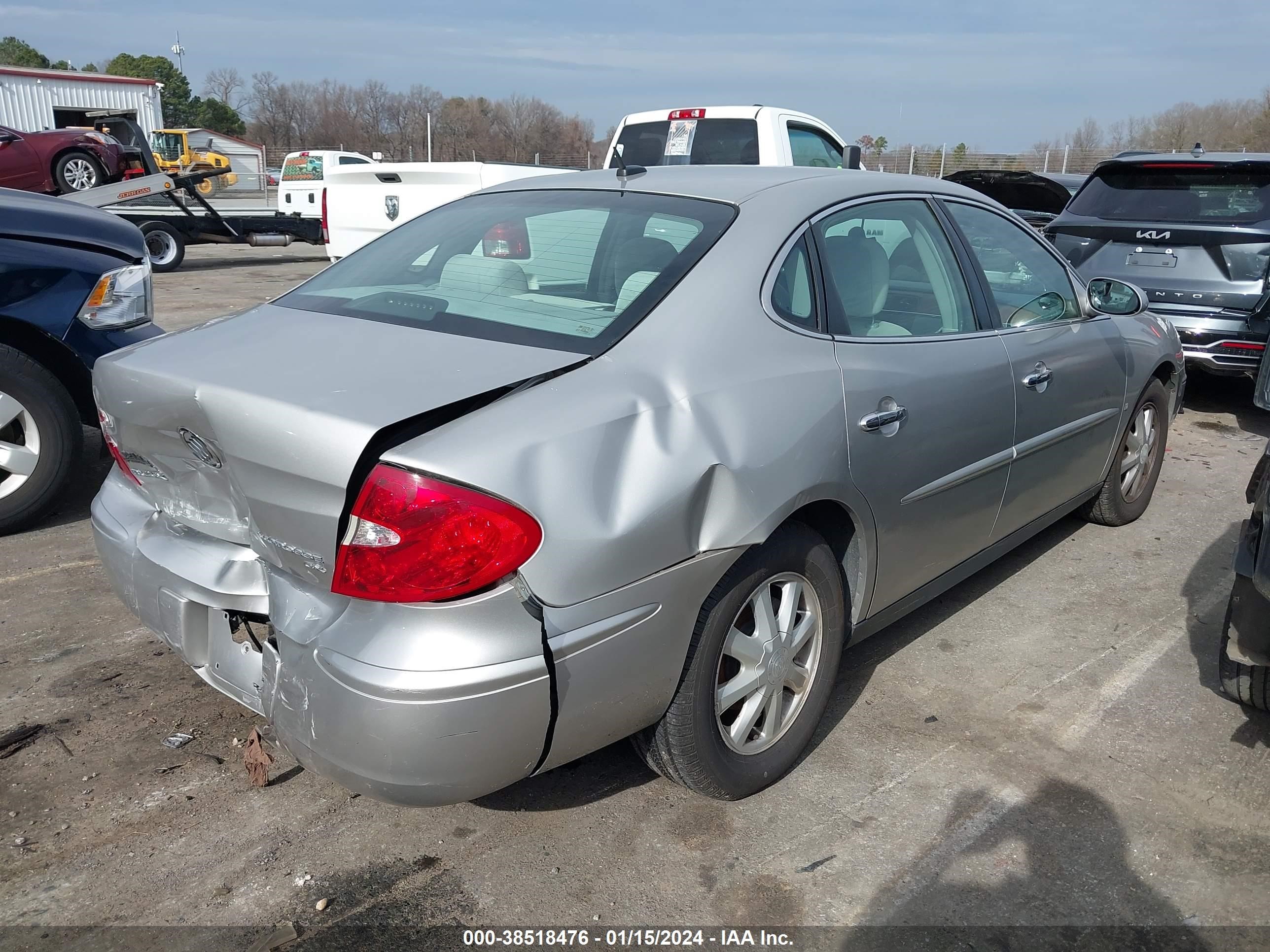 Photo 3 VIN: 2G4WC582761274776 - BUICK LACROSSE 