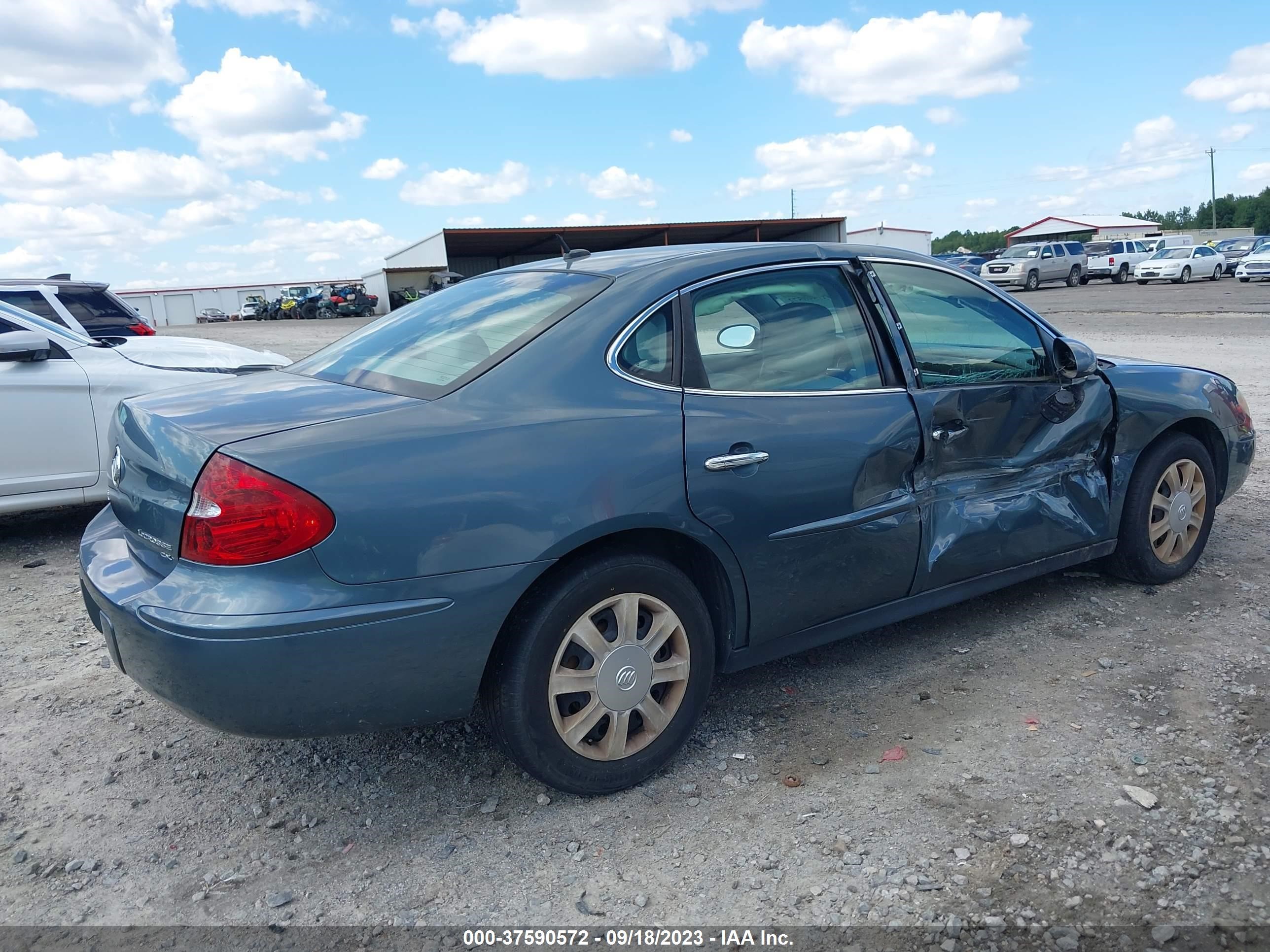 Photo 12 VIN: 2G4WC582771200856 - BUICK LACROSSE 