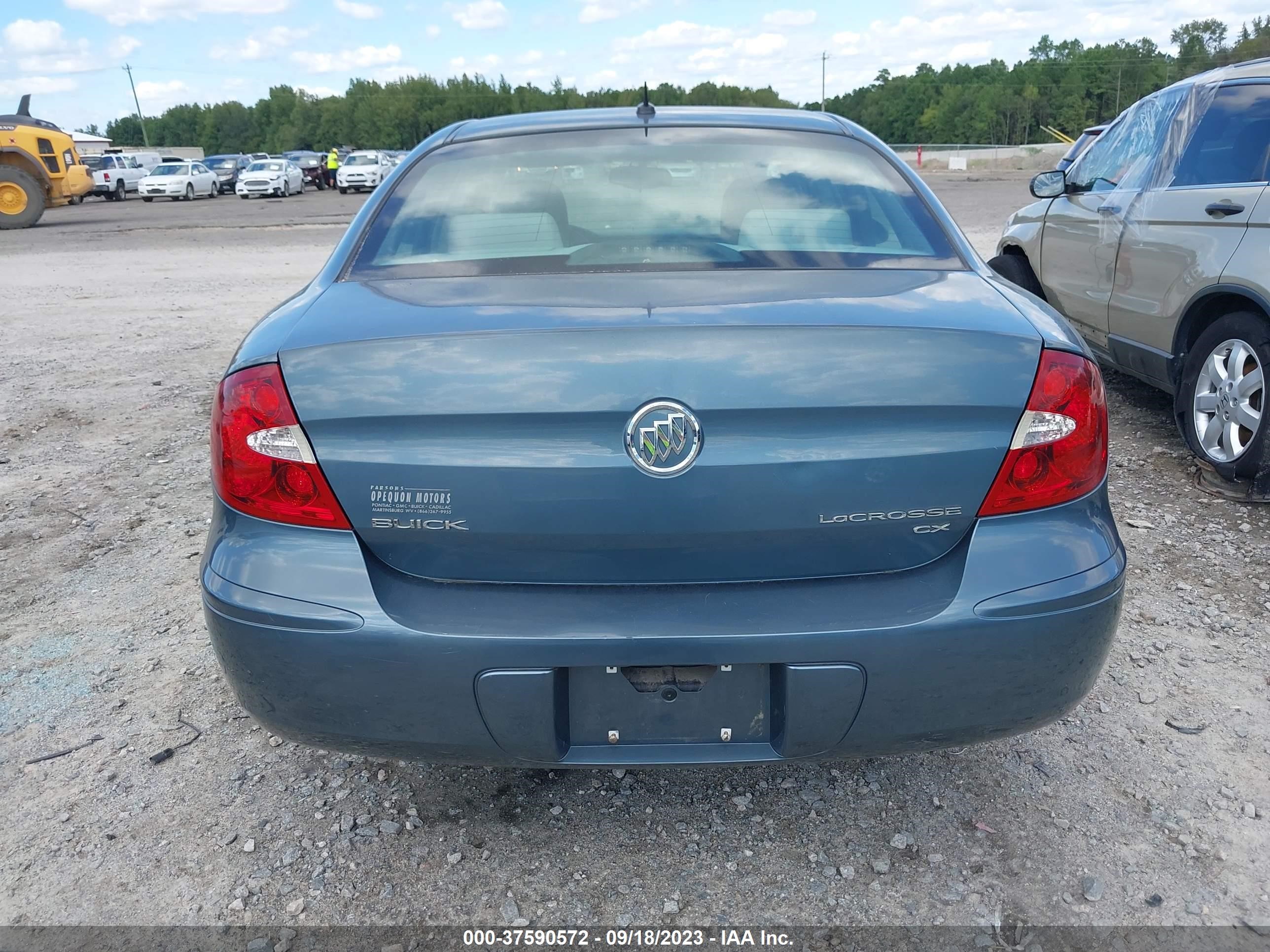 Photo 15 VIN: 2G4WC582771200856 - BUICK LACROSSE 