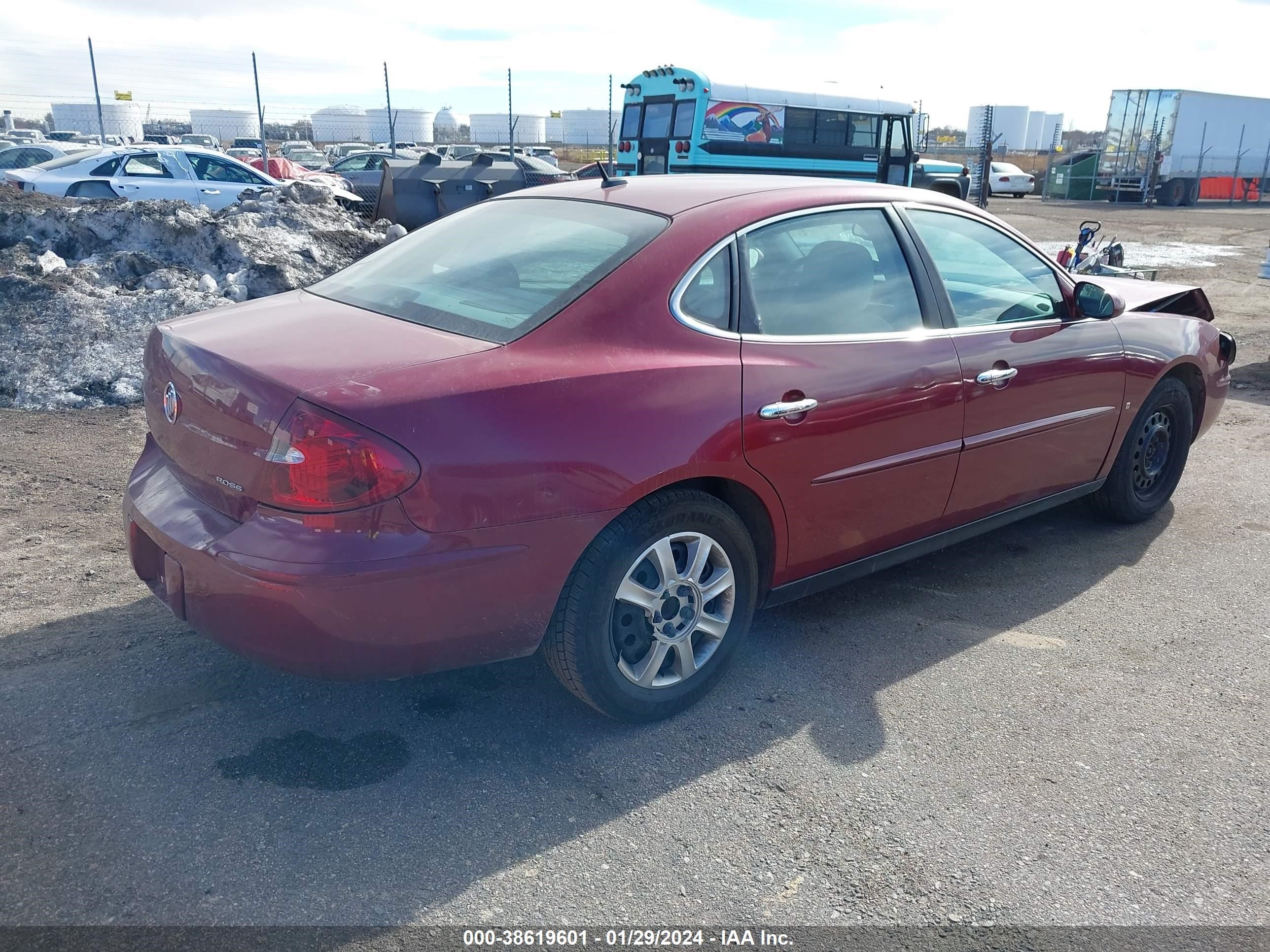 Photo 3 VIN: 2G4WC582961101356 - BUICK LACROSSE 