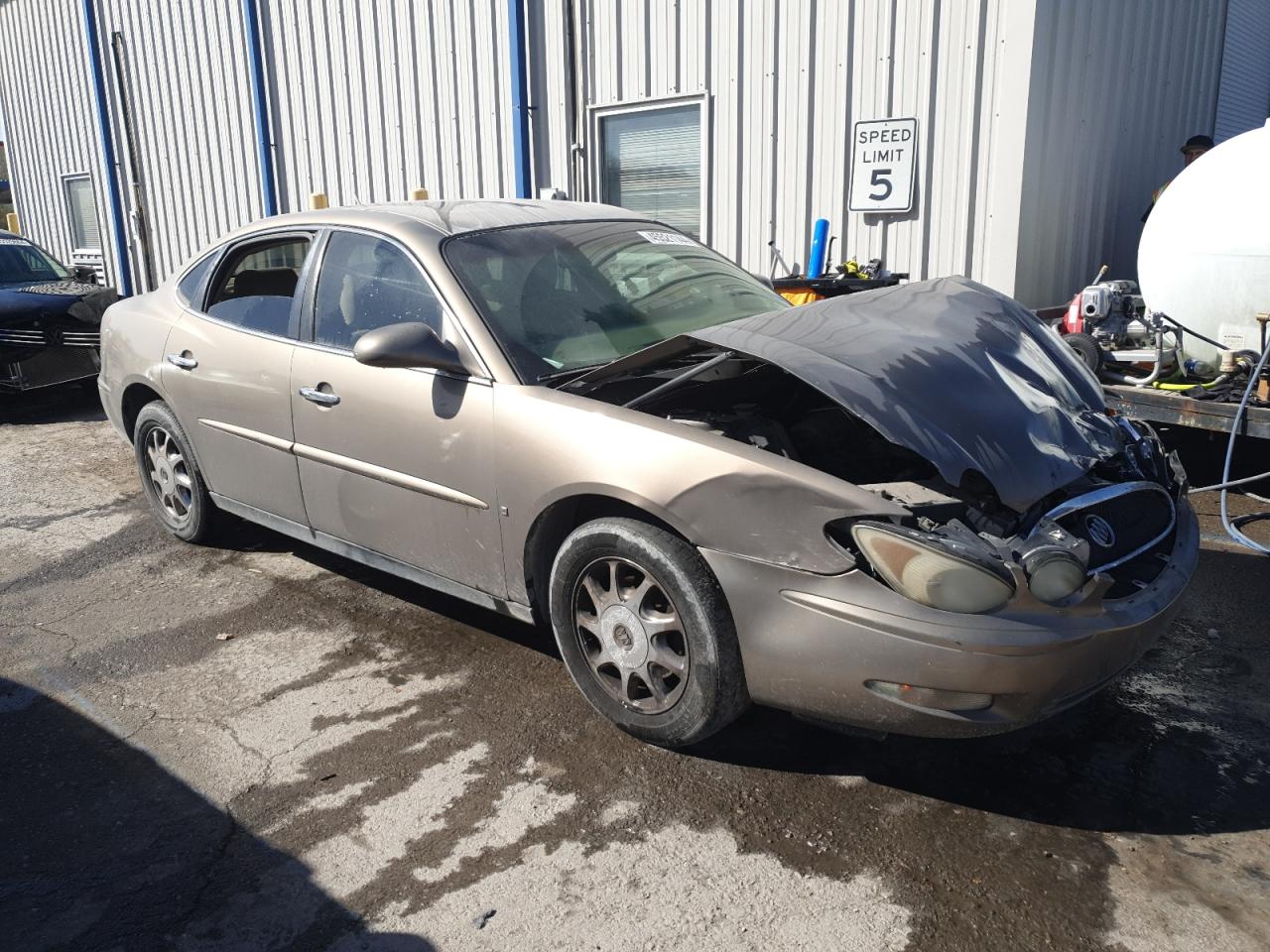 Photo 3 VIN: 2G4WC582961202493 - BUICK LACROSSE 