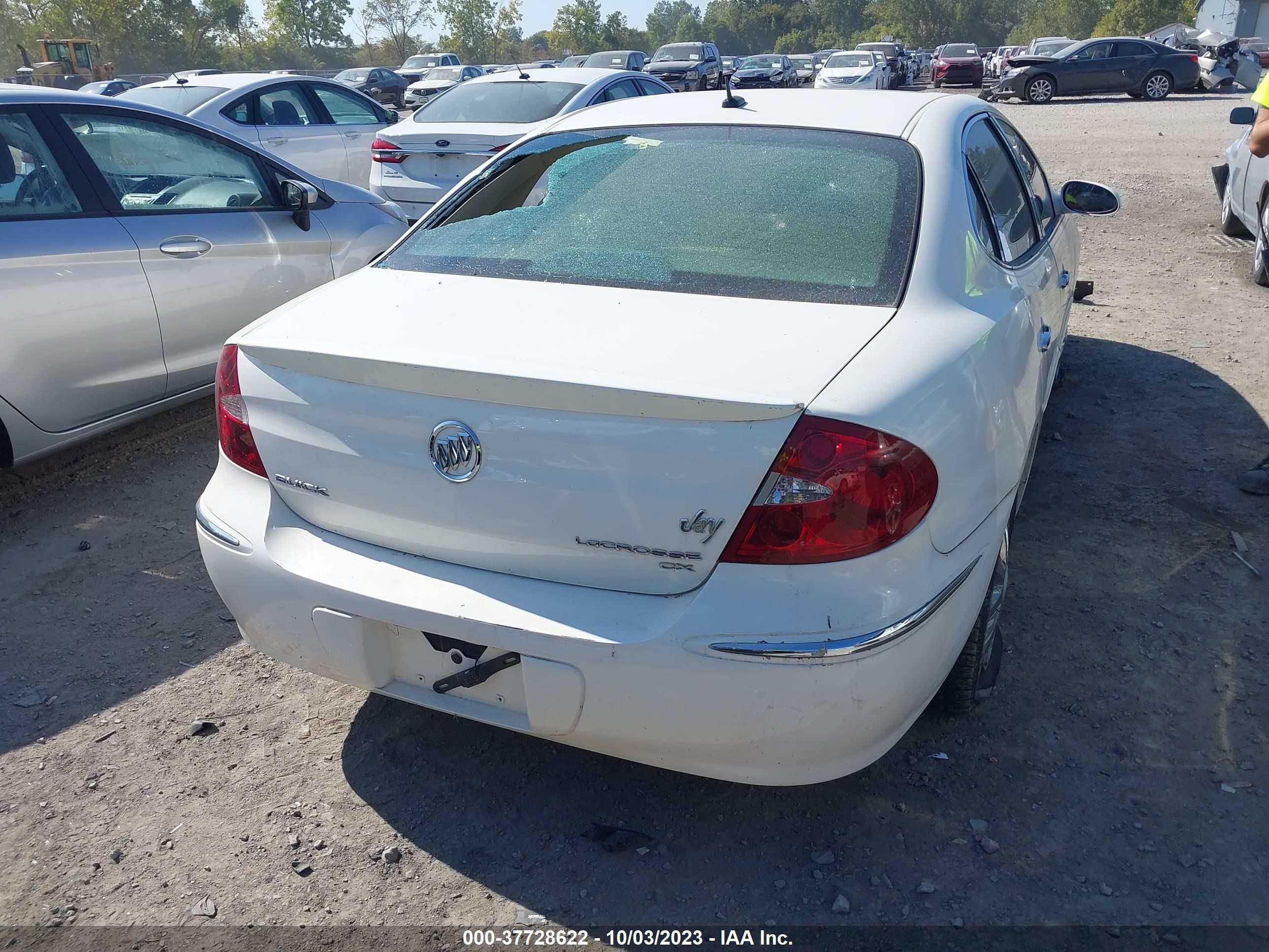 Photo 15 VIN: 2G4WC582971150767 - BUICK LACROSSE 