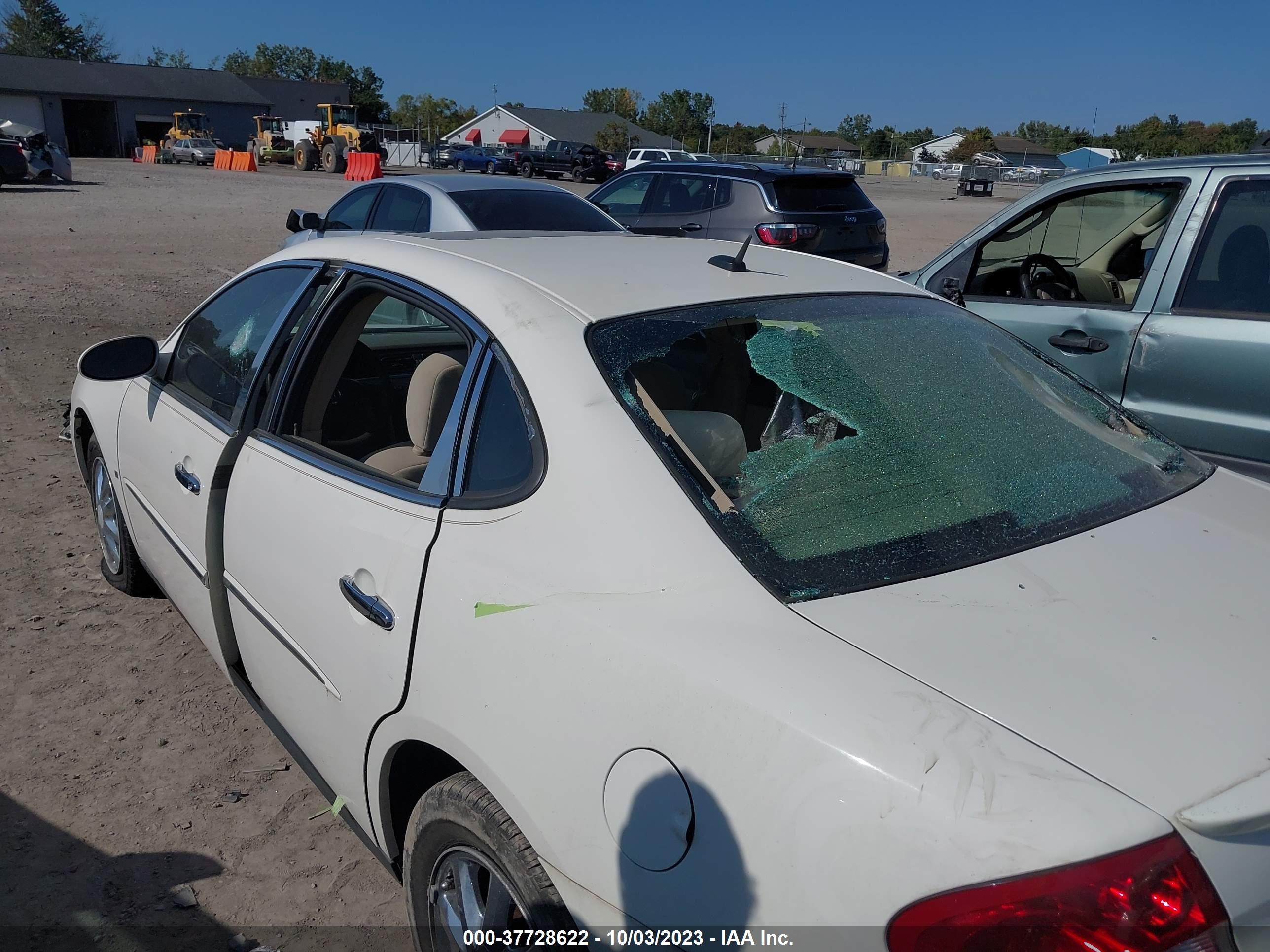 Photo 5 VIN: 2G4WC582971150767 - BUICK LACROSSE 