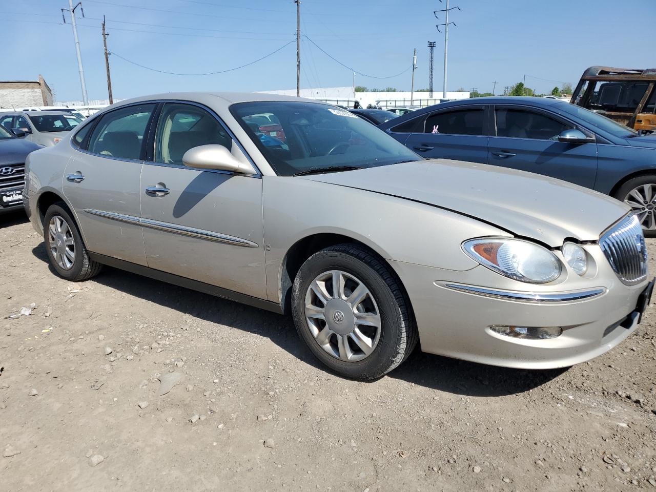 Photo 3 VIN: 2G4WC582981173631 - BUICK LACROSSE 