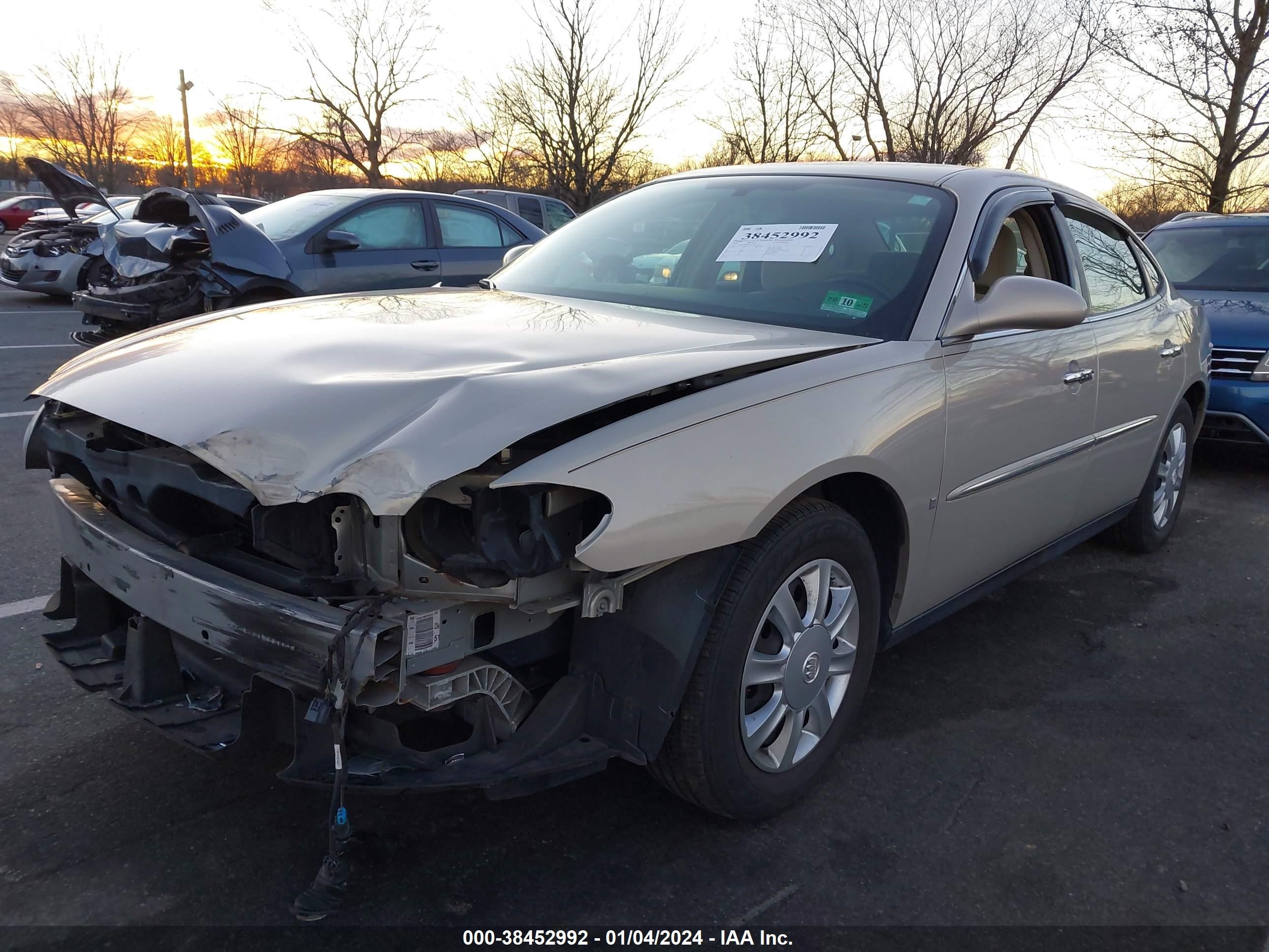 Photo 1 VIN: 2G4WC582981325262 - BUICK LACROSSE 