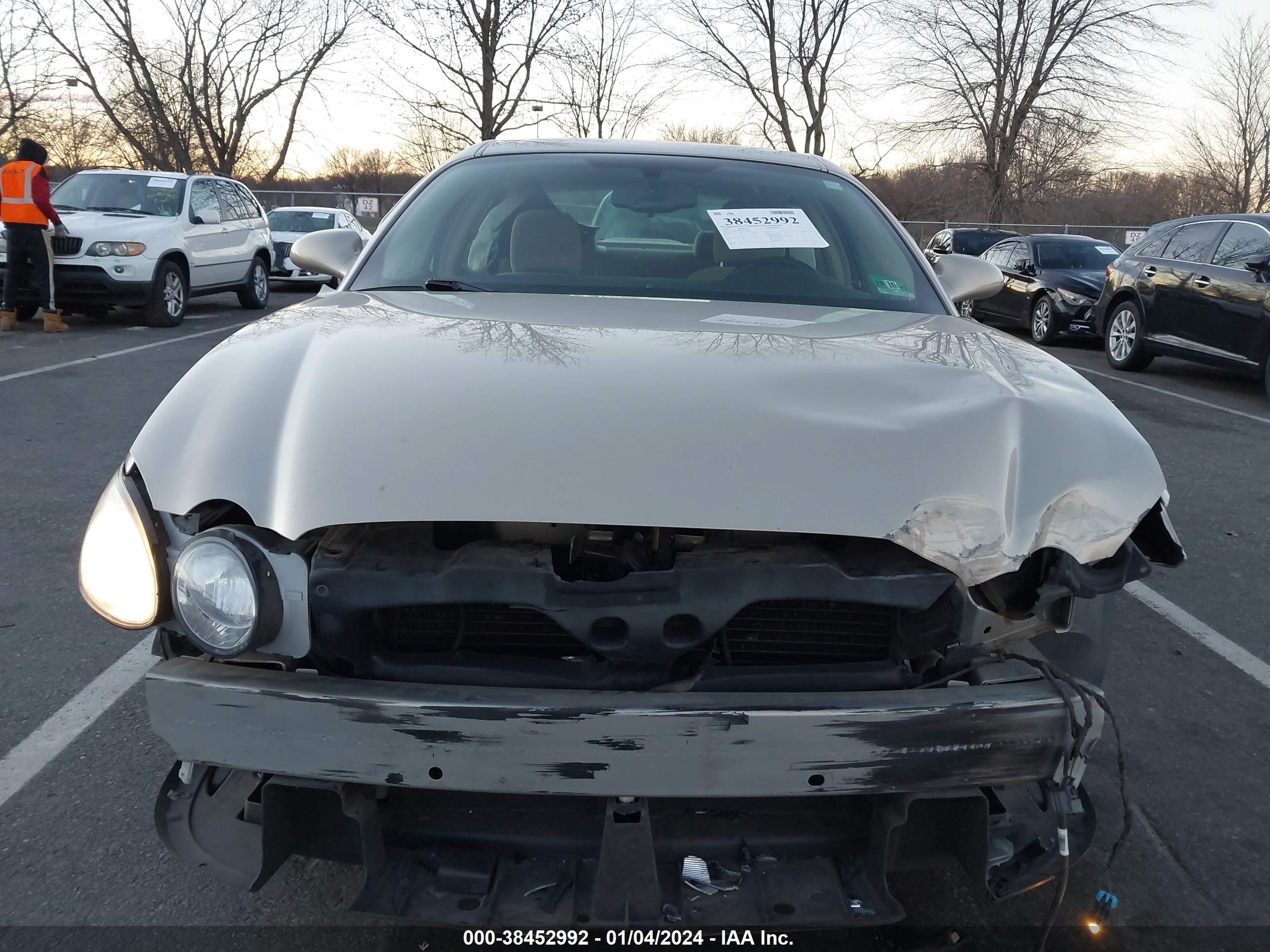 Photo 5 VIN: 2G4WC582981325262 - BUICK LACROSSE 