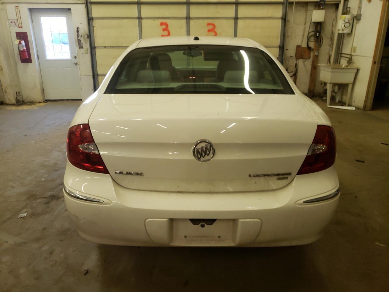 Photo 5 VIN: 2G4WC582991192603 - BUICK LACROSSE 