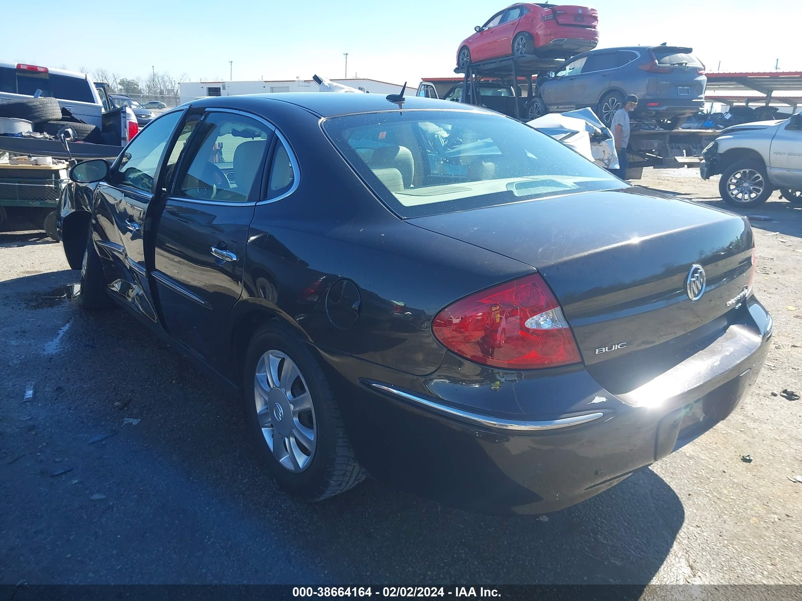 Photo 2 VIN: 2G4WC582X81170995 - BUICK LACROSSE 