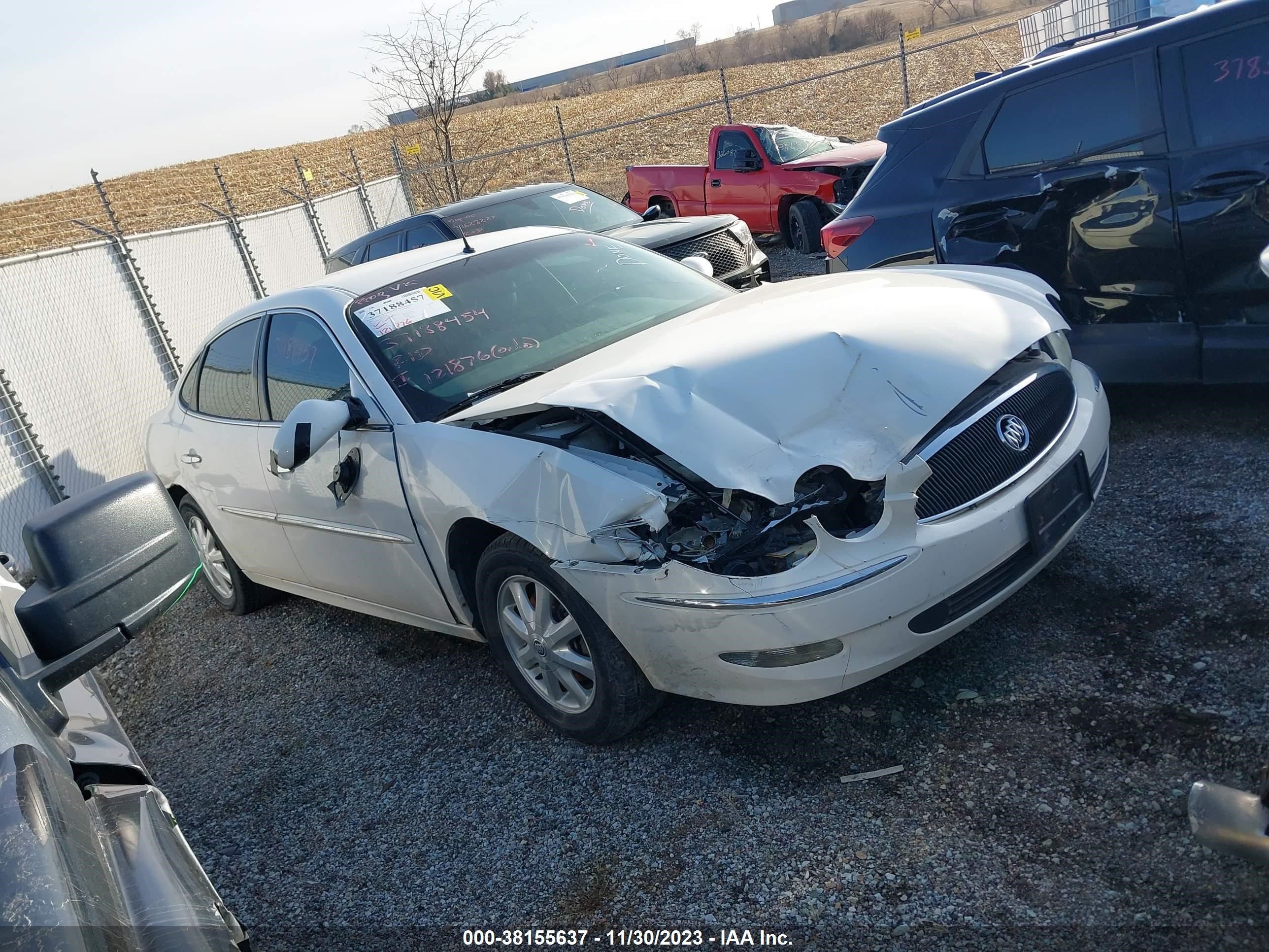 Photo 1 VIN: 2G4WD532051225311 - BUICK LACROSSE 