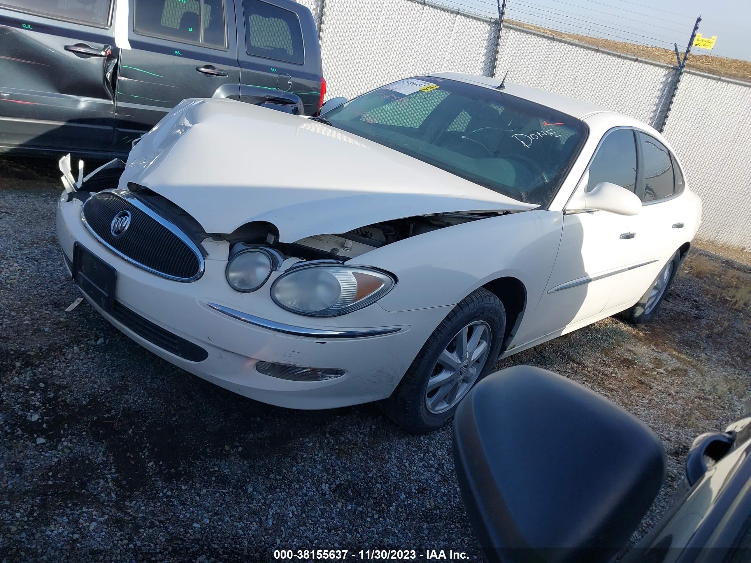 Photo 2 VIN: 2G4WD532051225311 - BUICK LACROSSE 