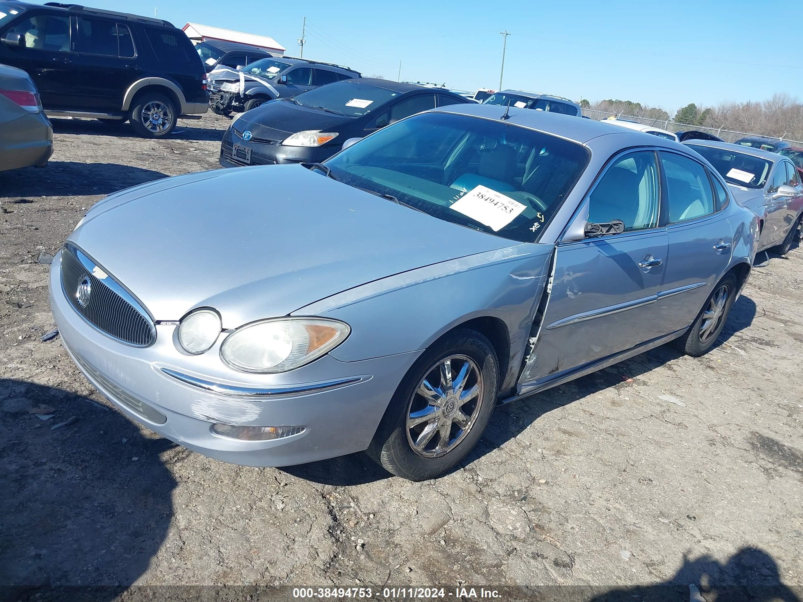 Photo 1 VIN: 2G4WD532051349997 - BUICK LACROSSE 