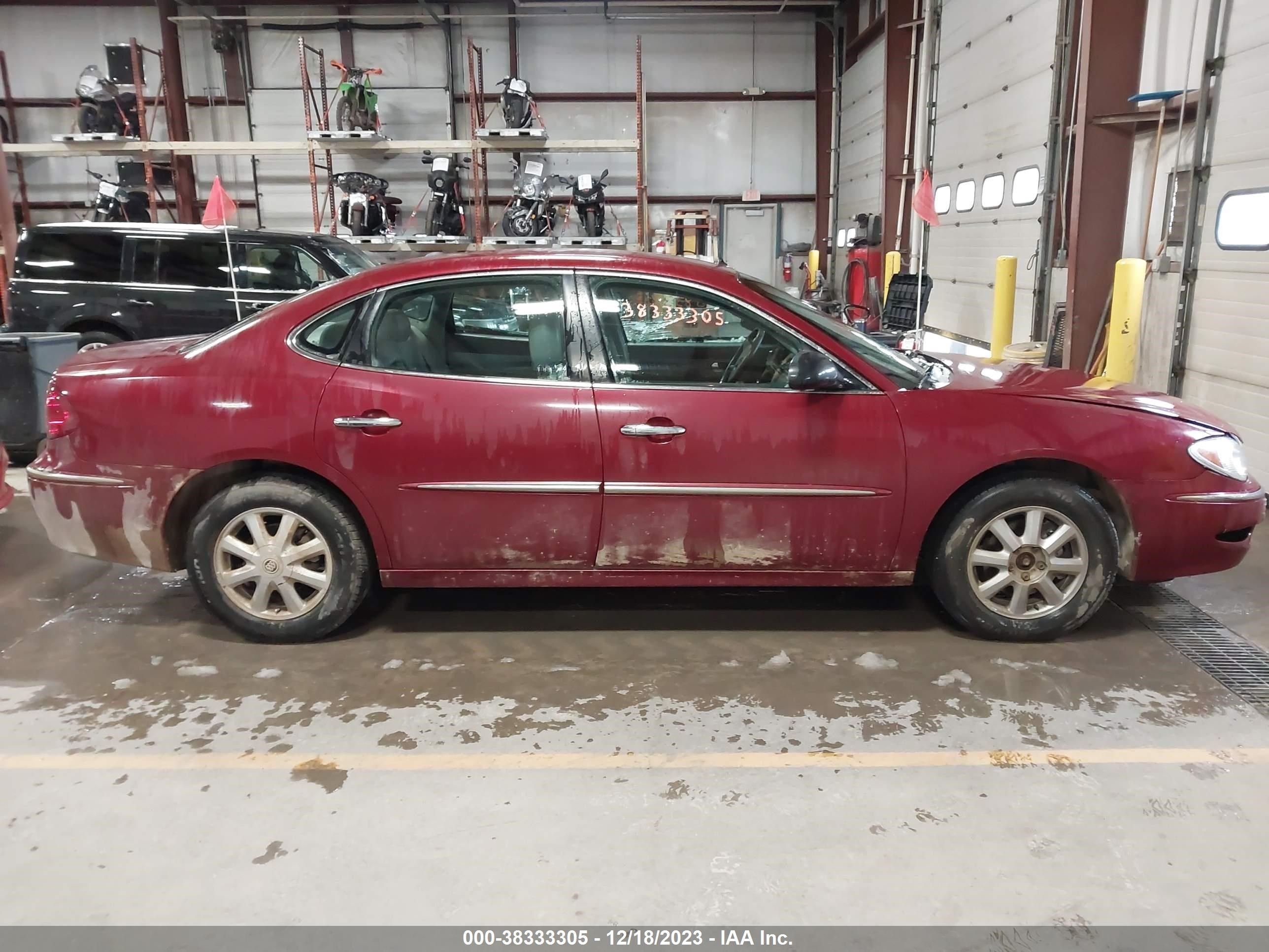 Photo 12 VIN: 2G4WD532251294310 - BUICK LACROSSE 