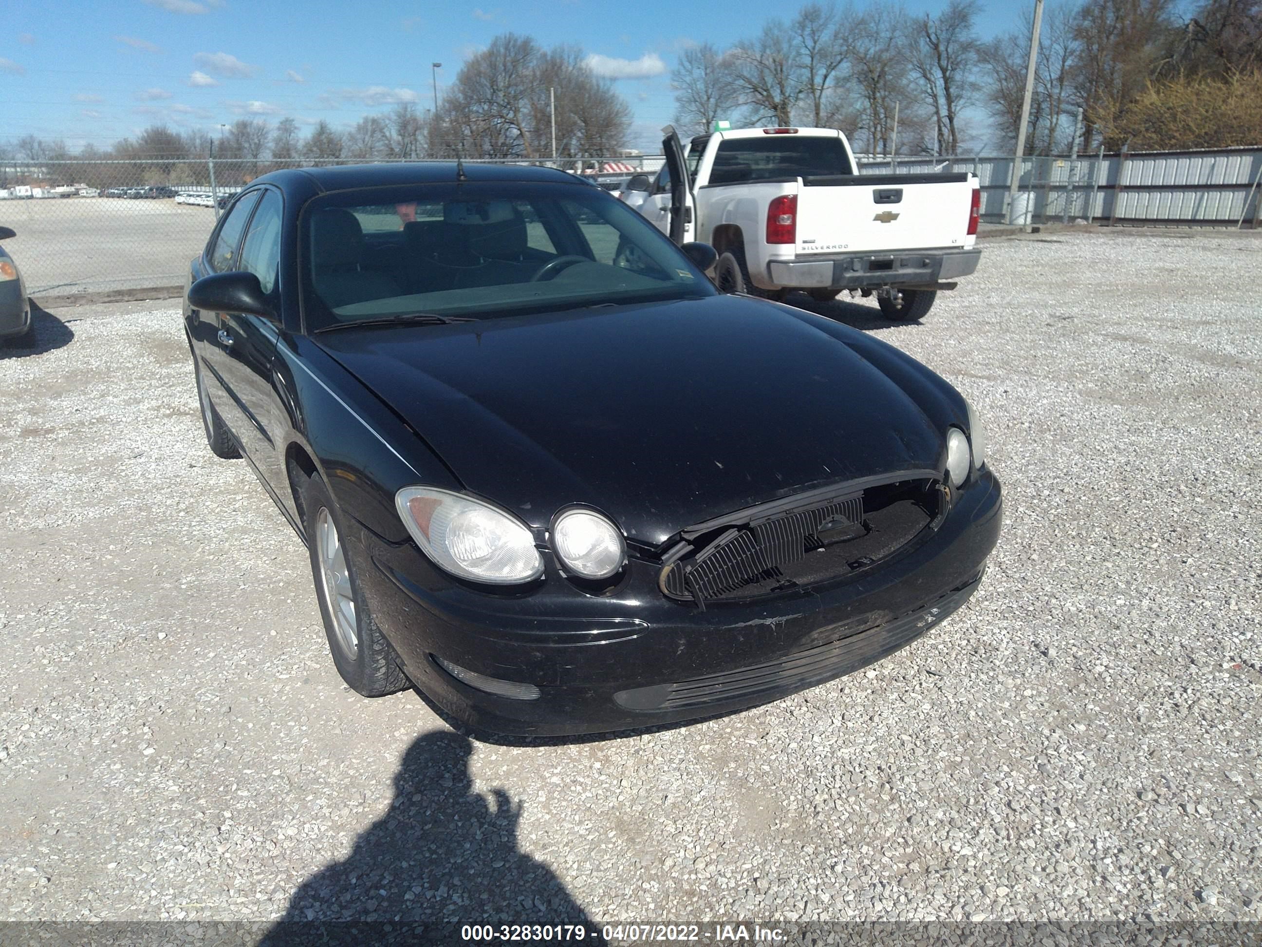 Photo 5 VIN: 2G4WD532351218711 - BUICK LACROSSE 