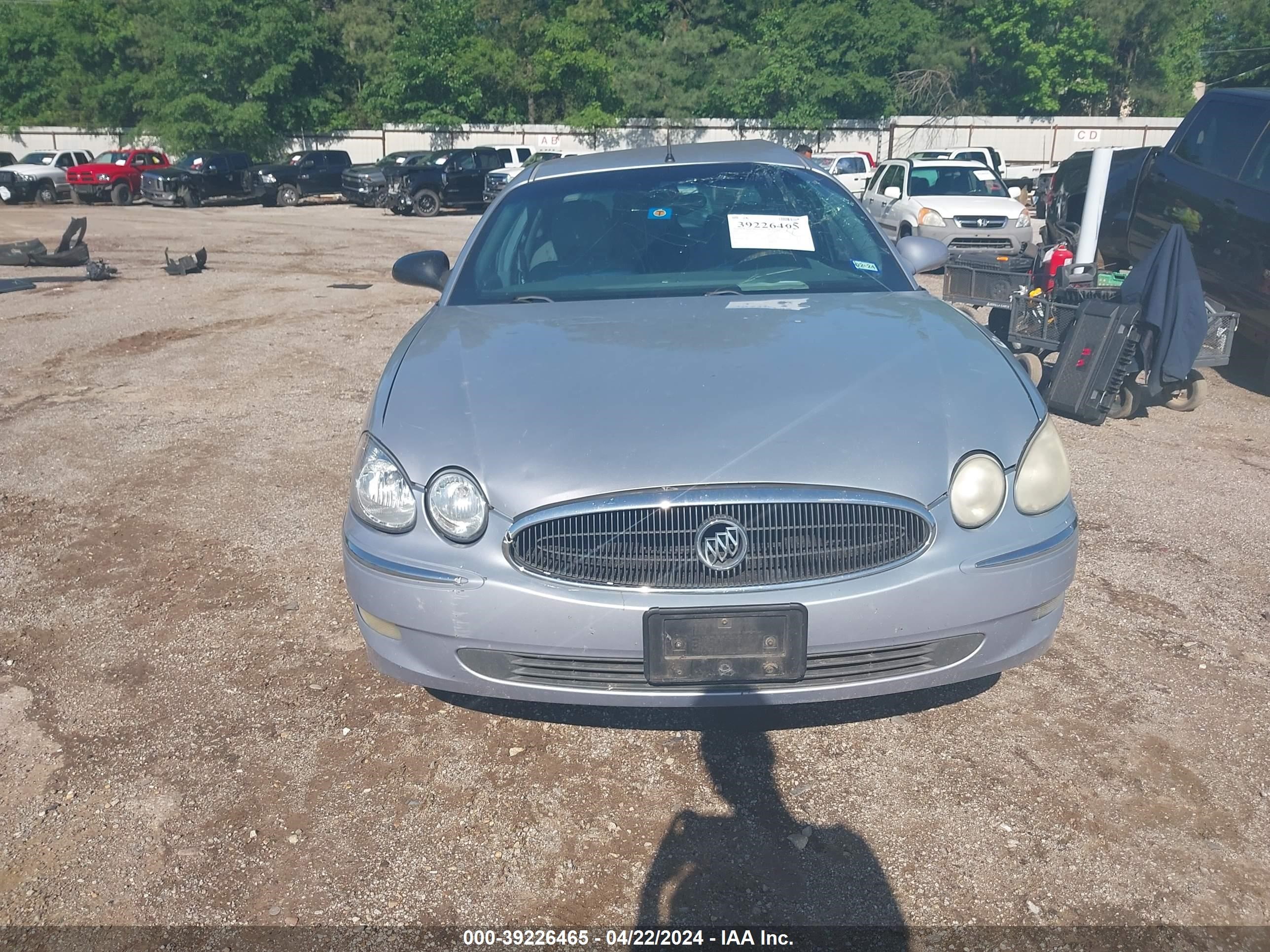 Photo 11 VIN: 2G4WD532351333423 - BUICK LACROSSE 