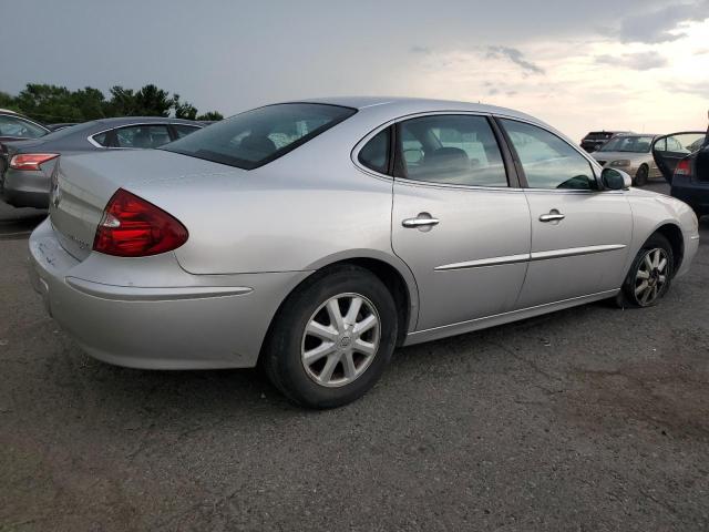 Photo 2 VIN: 2G4WD532751202303 - BUICK LACROSSE 