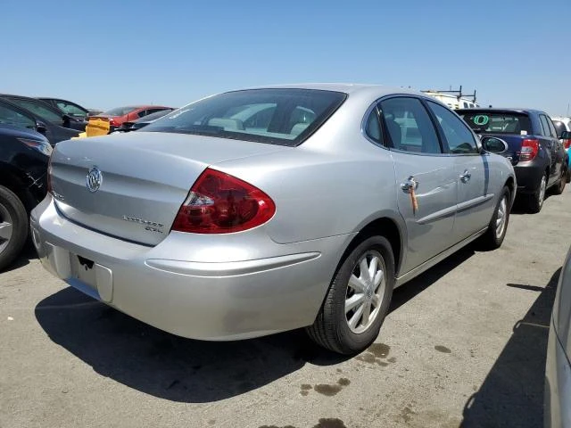 Photo 2 VIN: 2G4WD532951317551 - BUICK LACROSSE C 