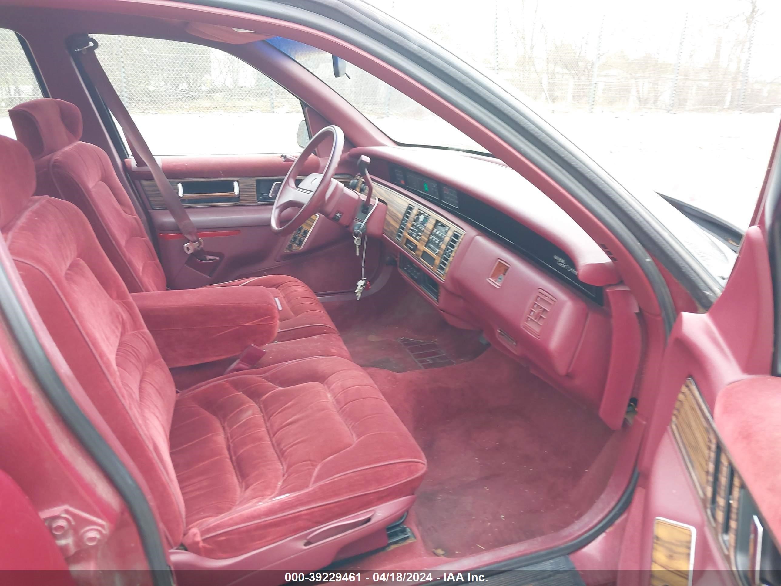 Photo 4 VIN: 2G4WD54L2M1426942 - BUICK REGAL 