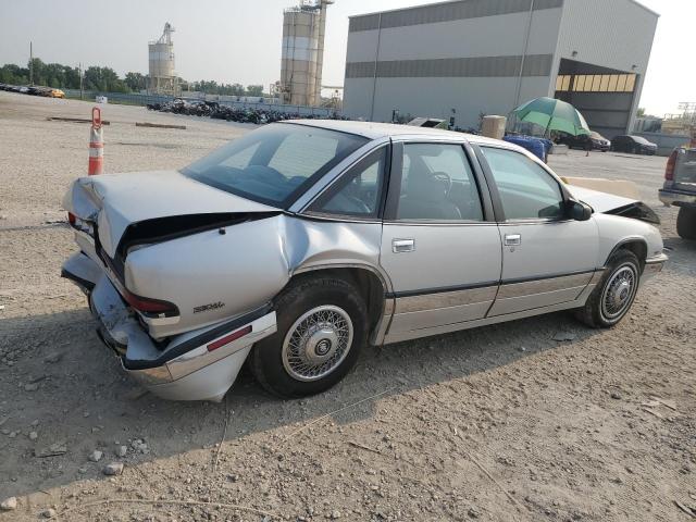 Photo 2 VIN: 2G4WD54L2M1812244 - BUICK REGAL 