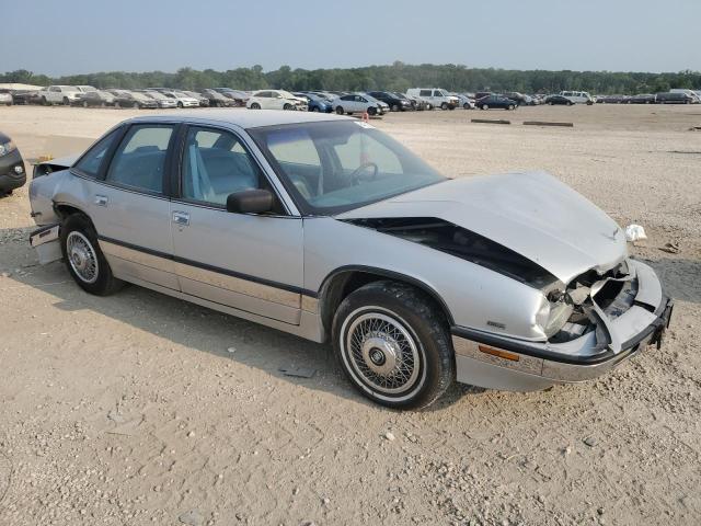 Photo 3 VIN: 2G4WD54L2M1812244 - BUICK REGAL 