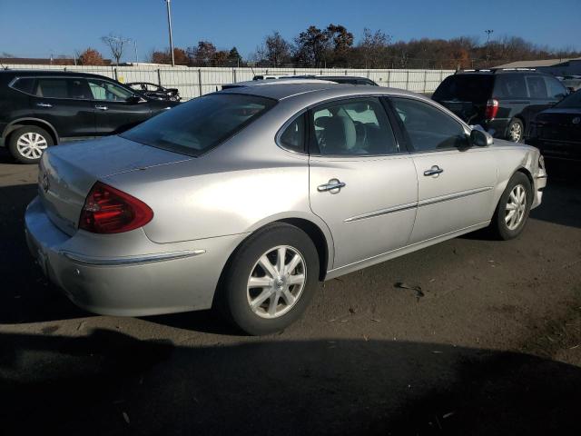 Photo 2 VIN: 2G4WD562051234702 - BUICK LACROSSE C 