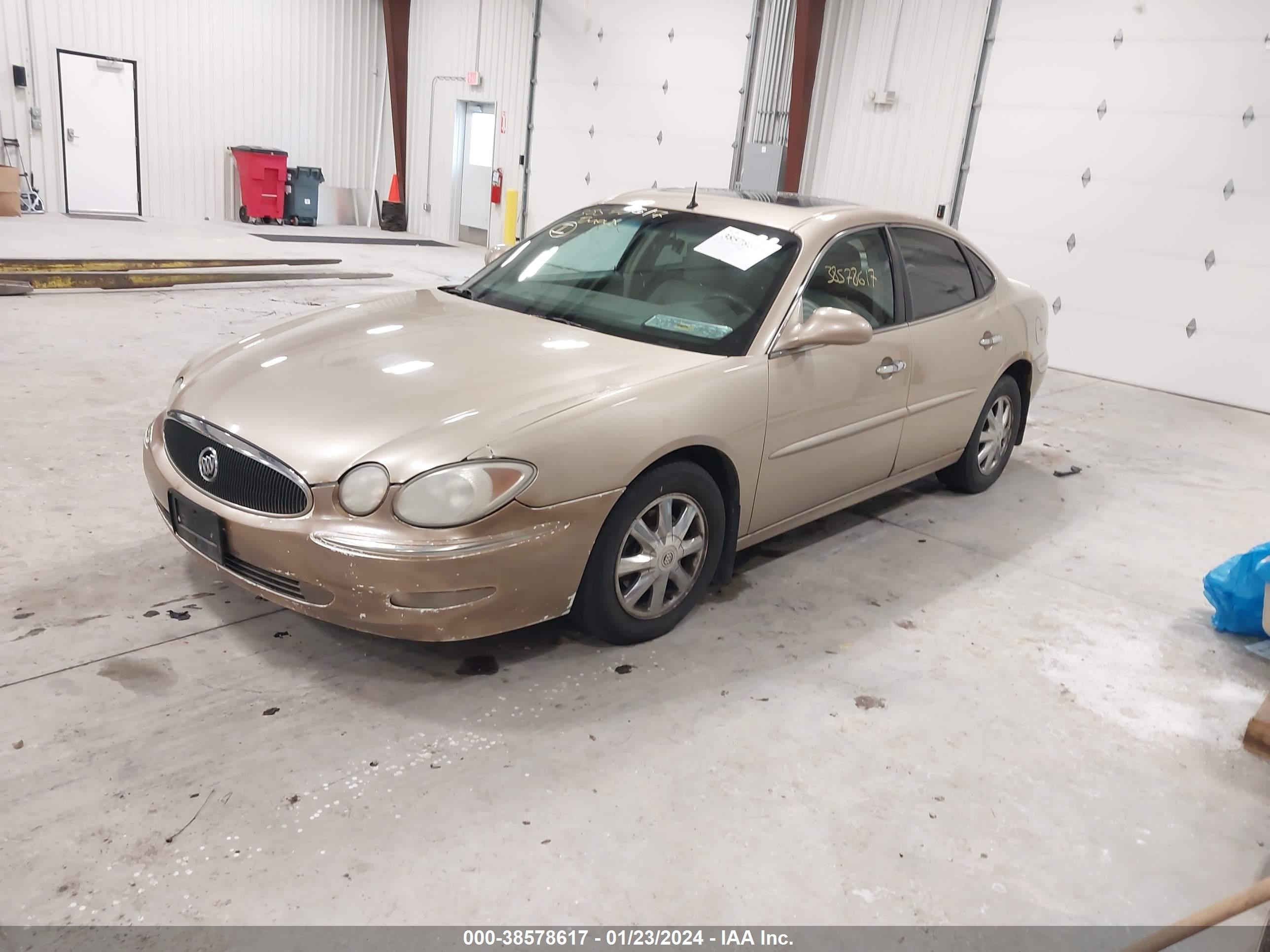 Photo 1 VIN: 2G4WD562451292165 - BUICK LACROSSE 