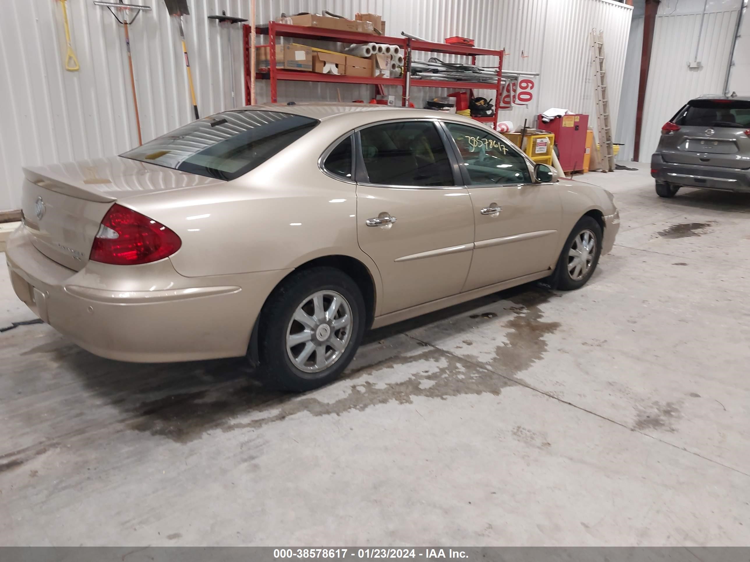 Photo 3 VIN: 2G4WD562451292165 - BUICK LACROSSE 