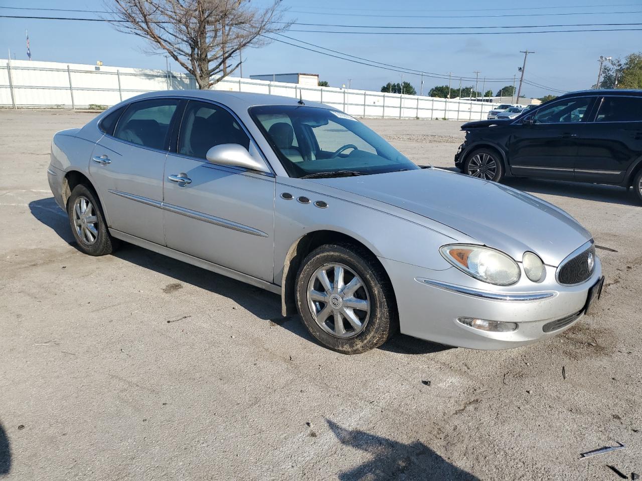 Photo 3 VIN: 2G4WD562651220707 - BUICK LACROSSE 