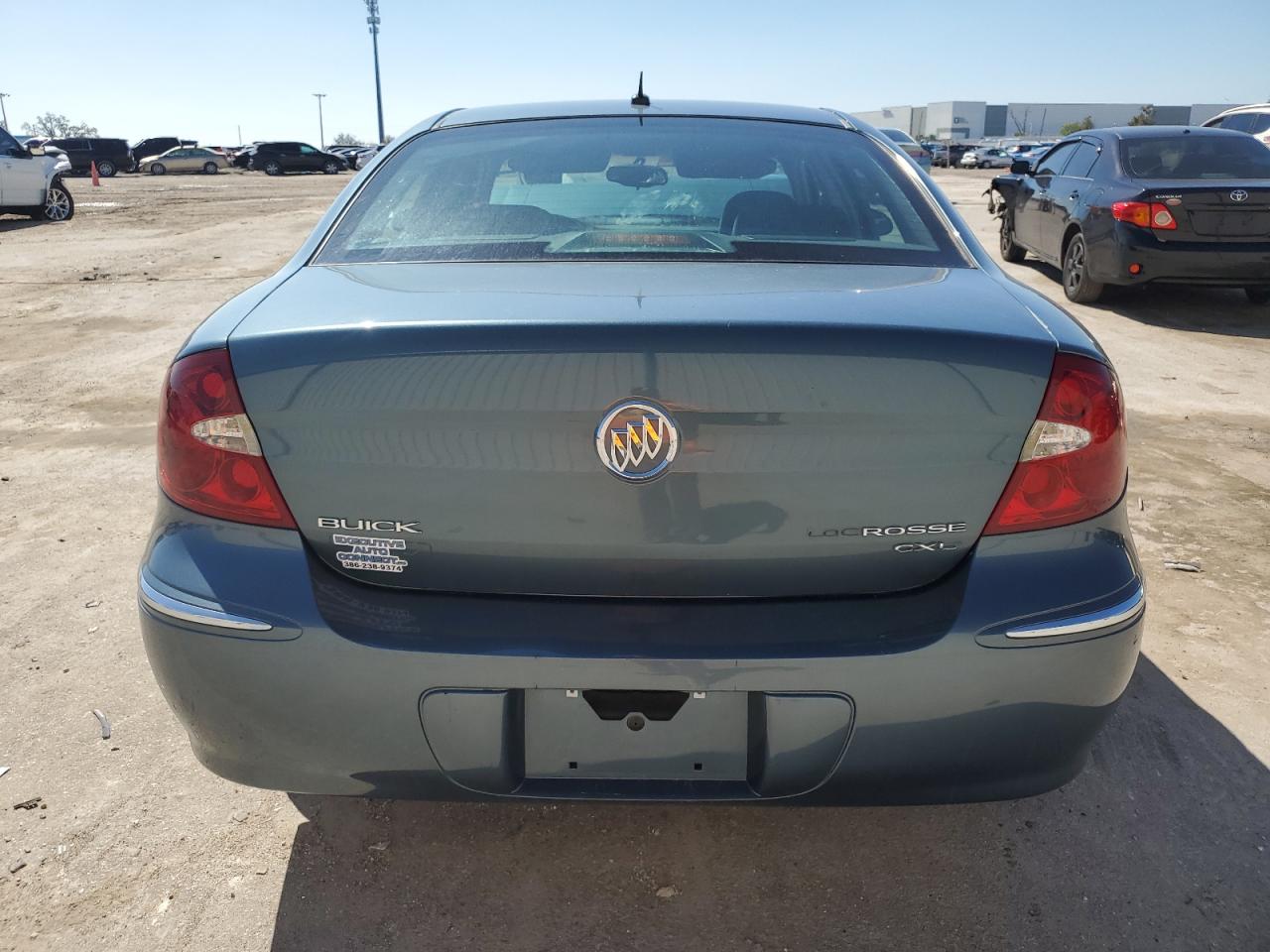 Photo 5 VIN: 2G4WD582061119015 - BUICK LACROSSE 