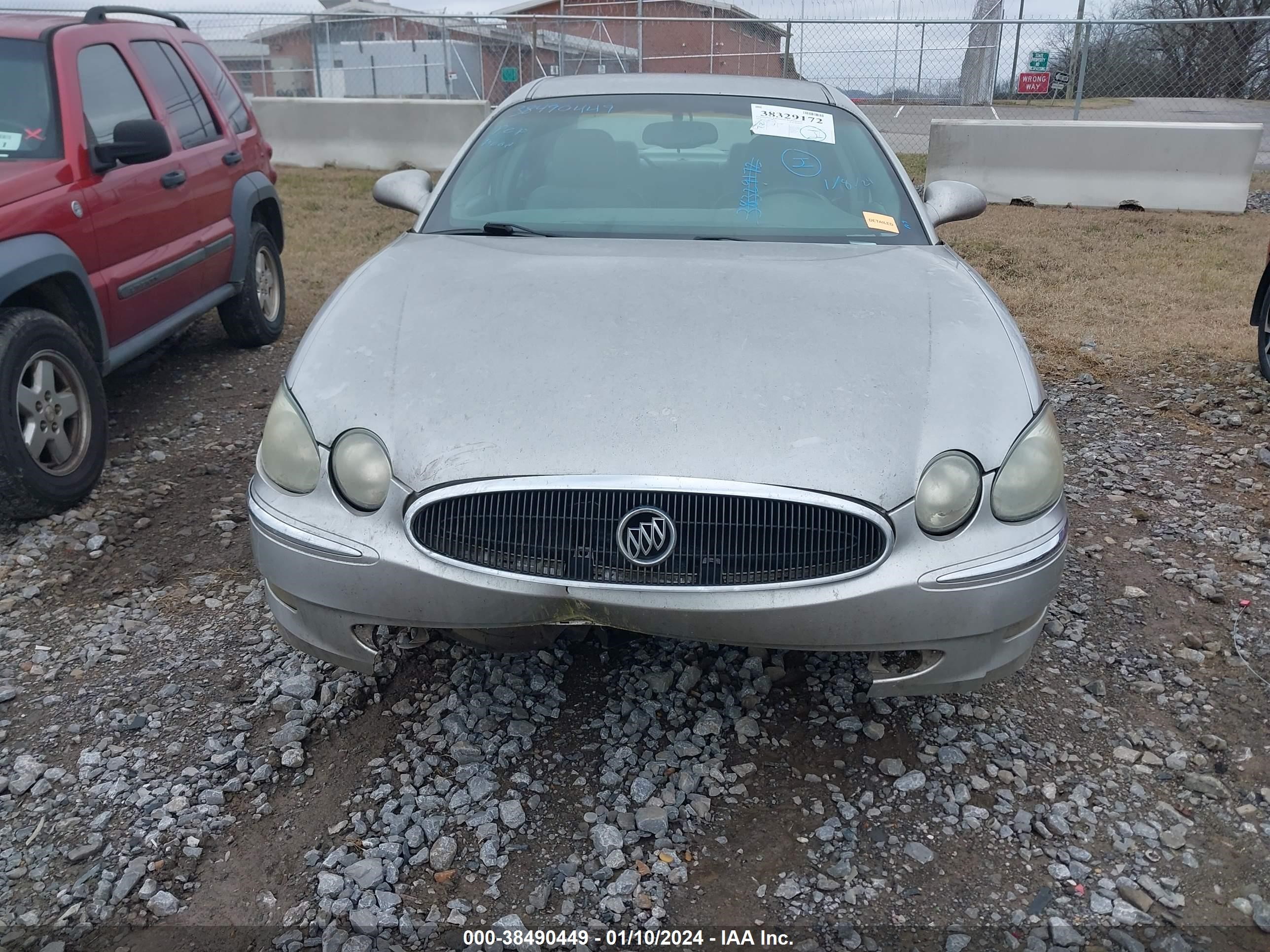 Photo 9 VIN: 2G4WD582061289861 - BUICK LACROSSE 