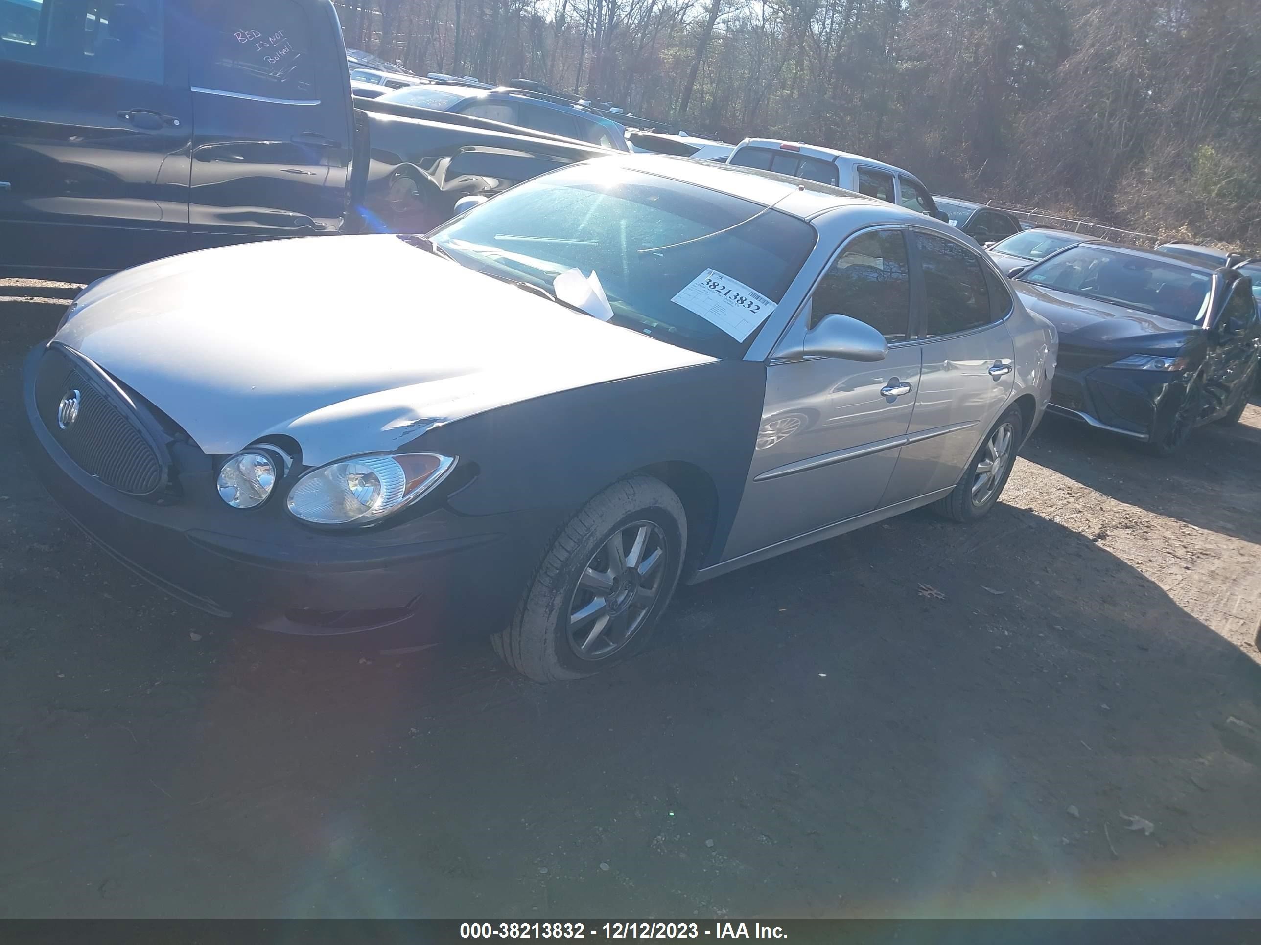 Photo 1 VIN: 2G4WD582071146457 - BUICK LACROSSE 