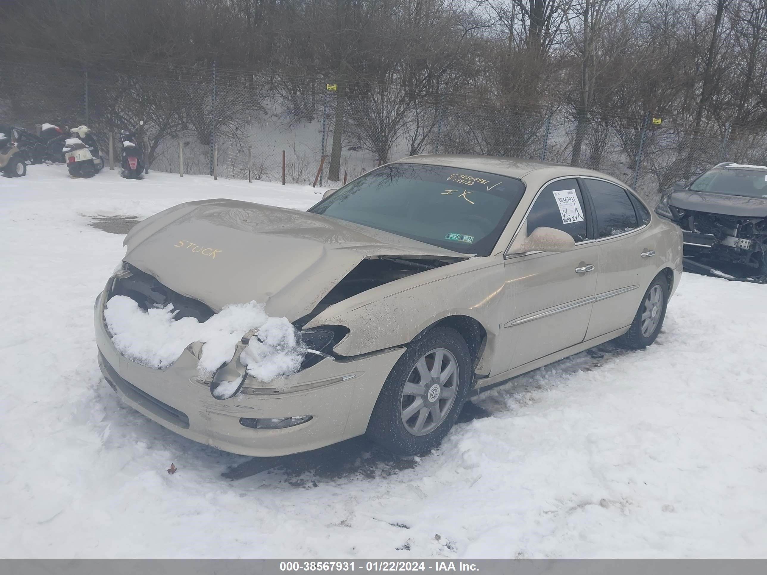 Photo 1 VIN: 2G4WD582081149182 - BUICK LACROSSE 