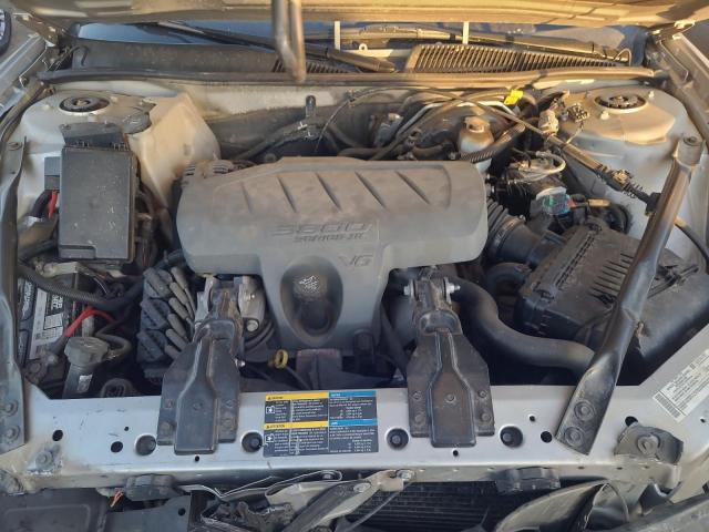 Photo 10 VIN: 2G4WD582081198625 - BUICK LACROSSE 