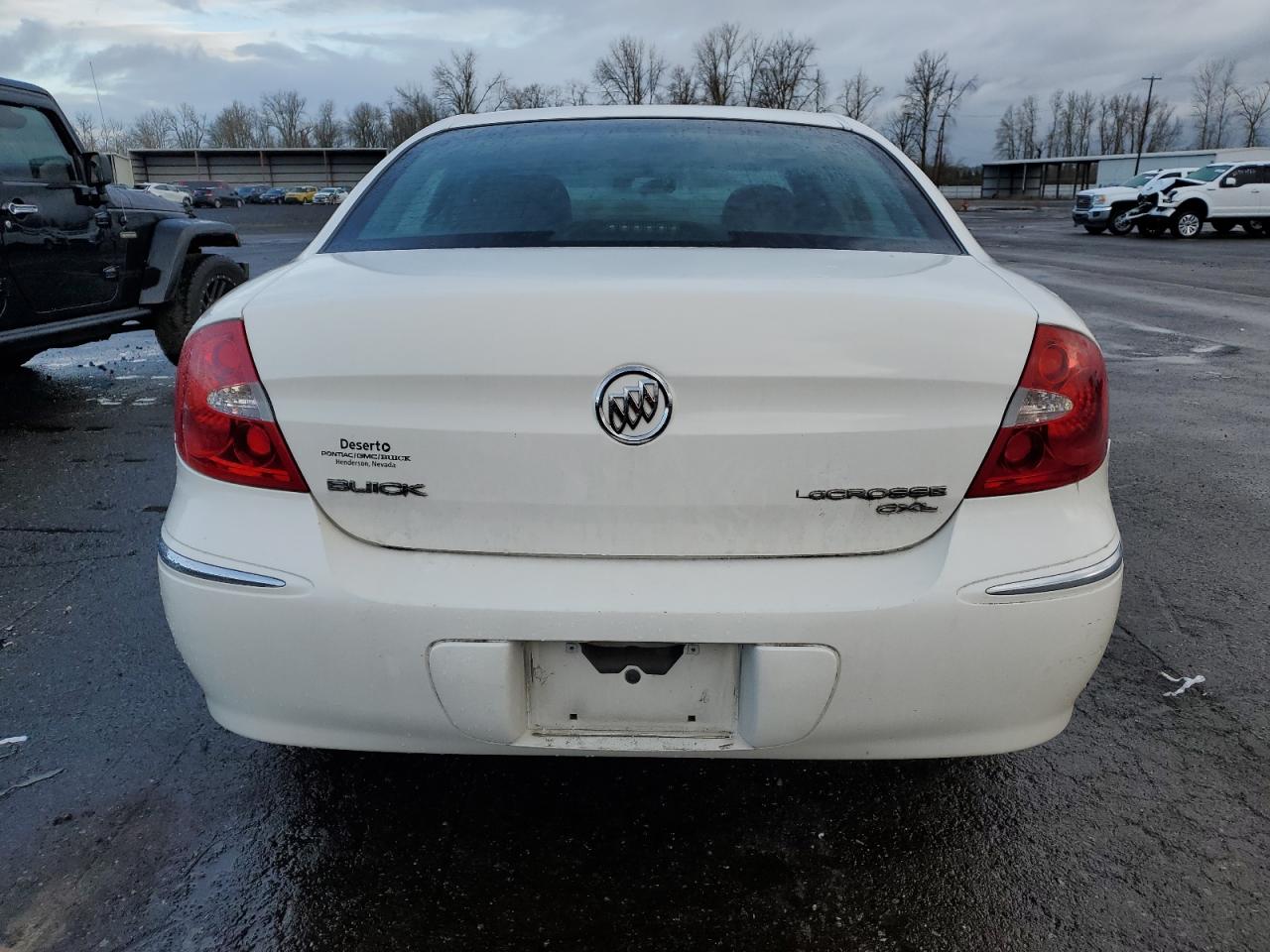 Photo 5 VIN: 2G4WD582091115955 - BUICK LACROSSE 