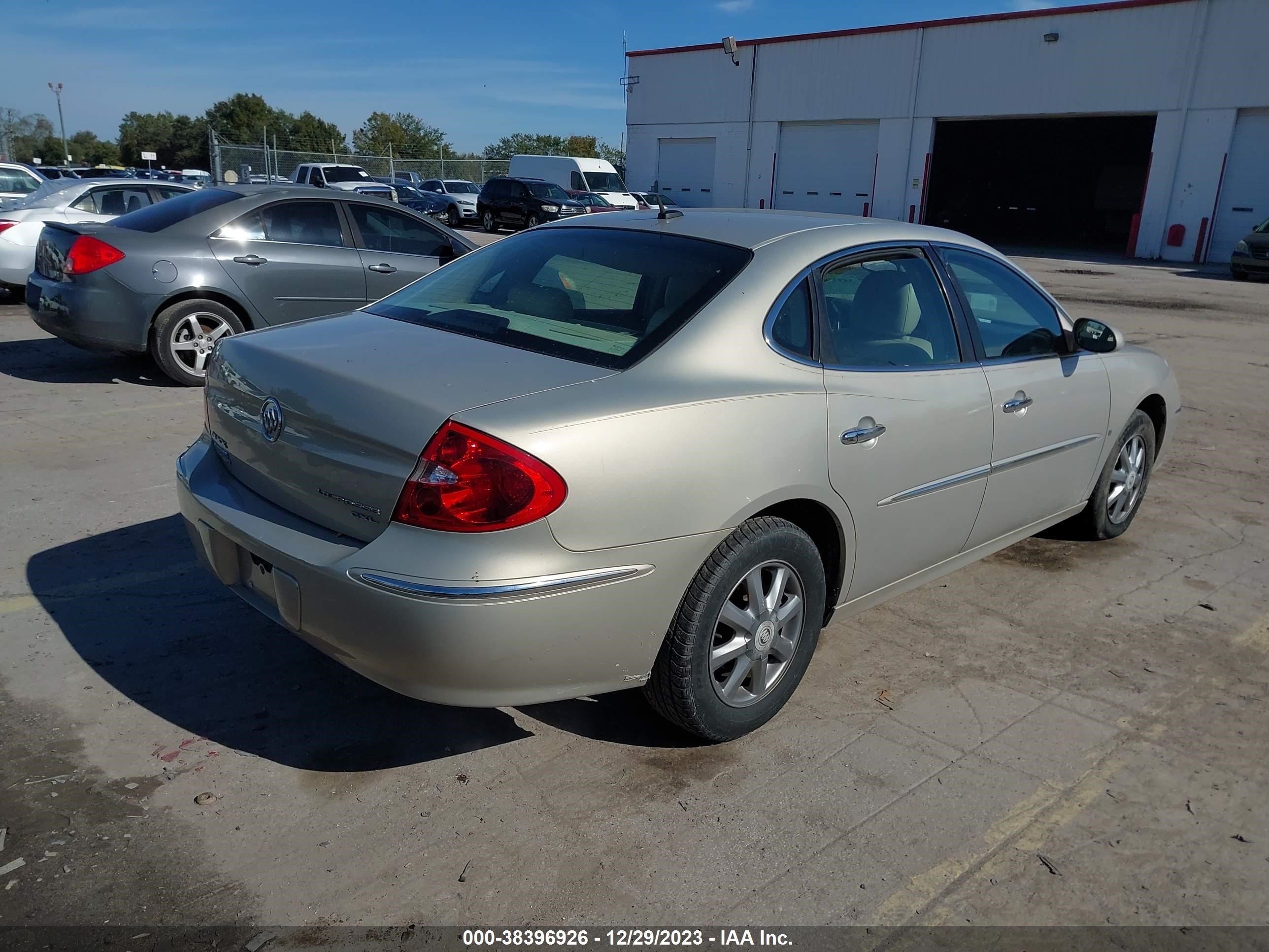 Photo 3 VIN: 2G4WD582091235285 - BUICK LACROSSE 