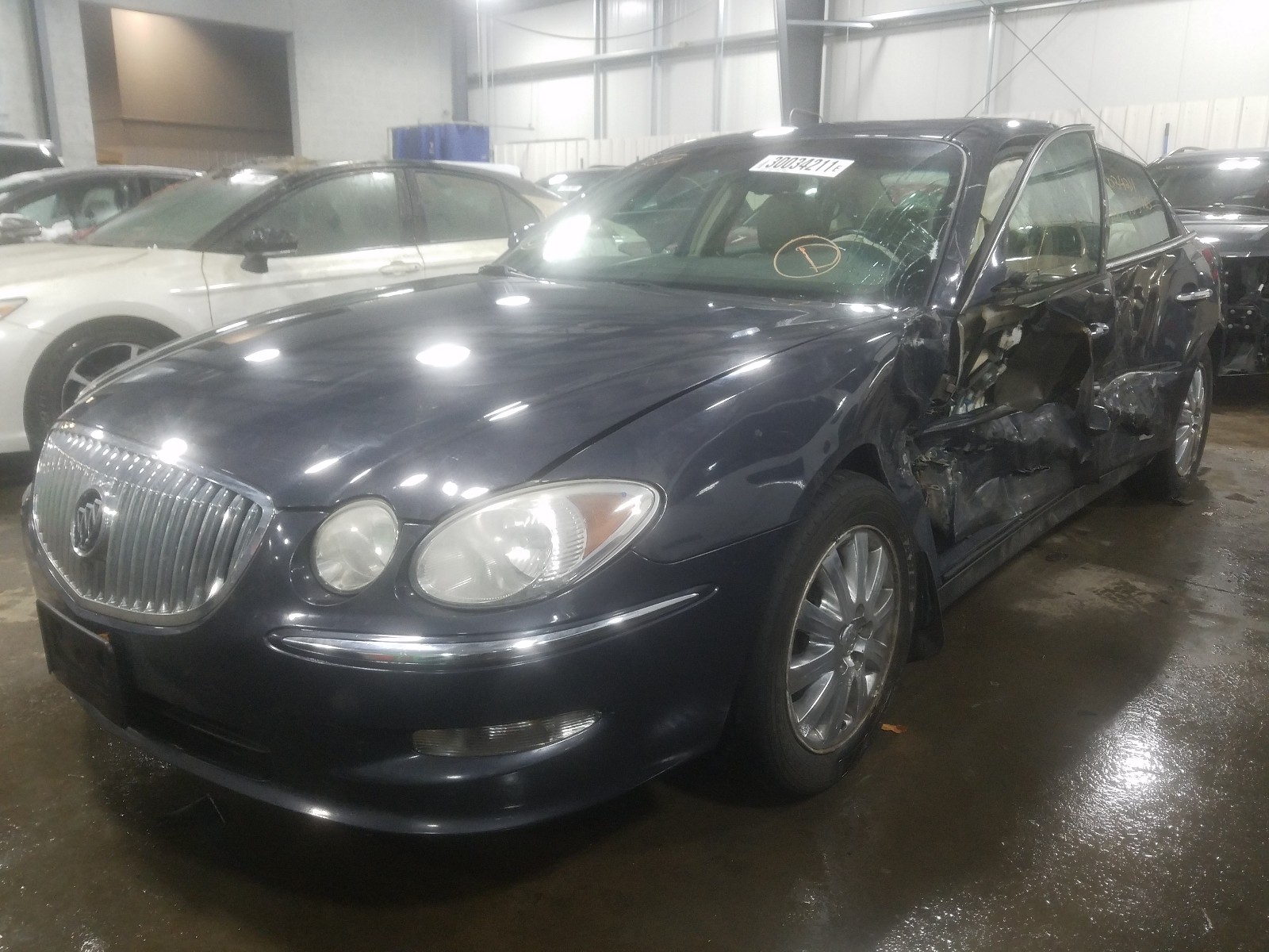 Photo 1 VIN: 2G4WD582181170705 - BUICK LACROSSE C 