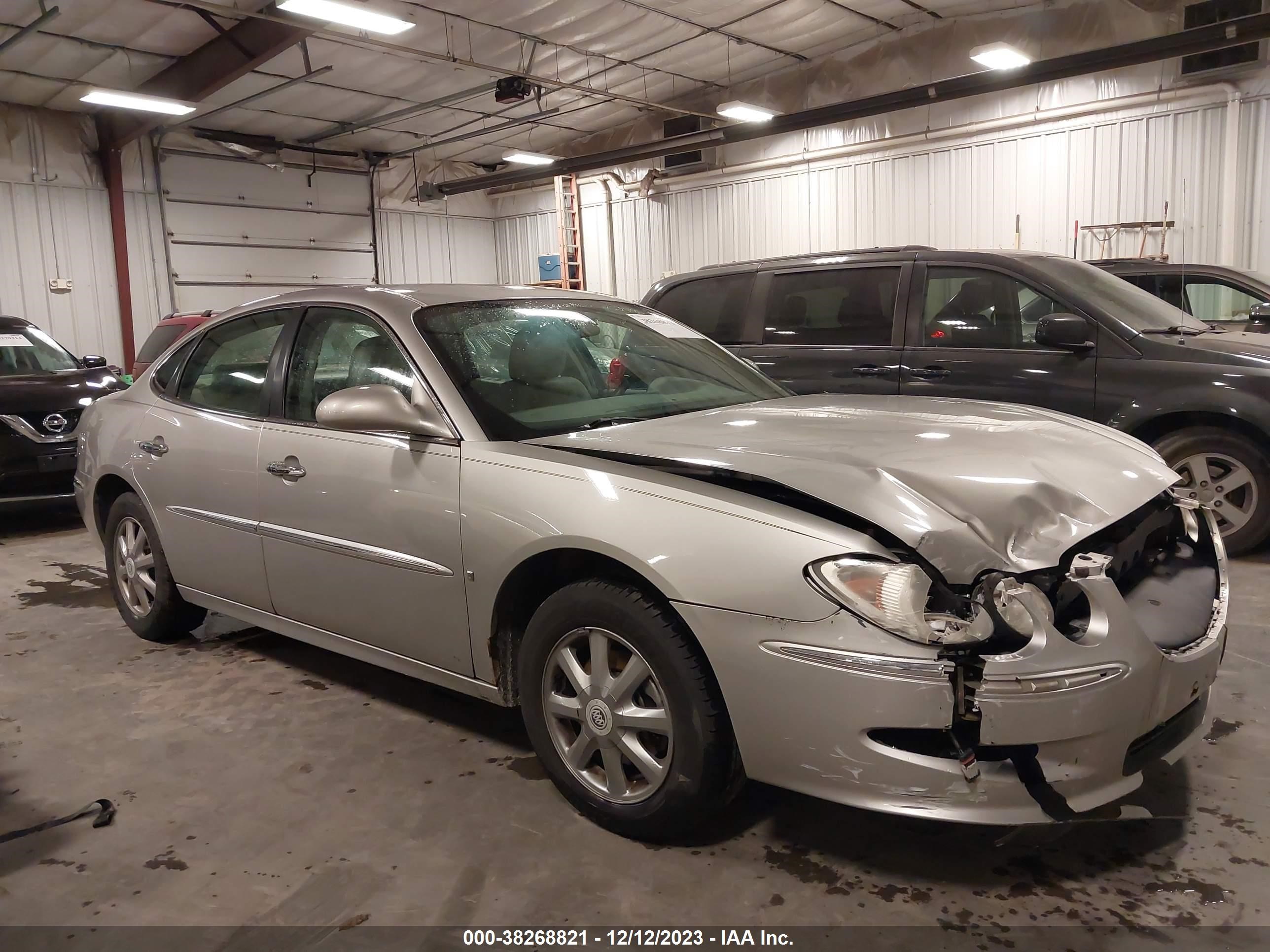 Photo 12 VIN: 2G4WD582181220079 - BUICK LACROSSE 