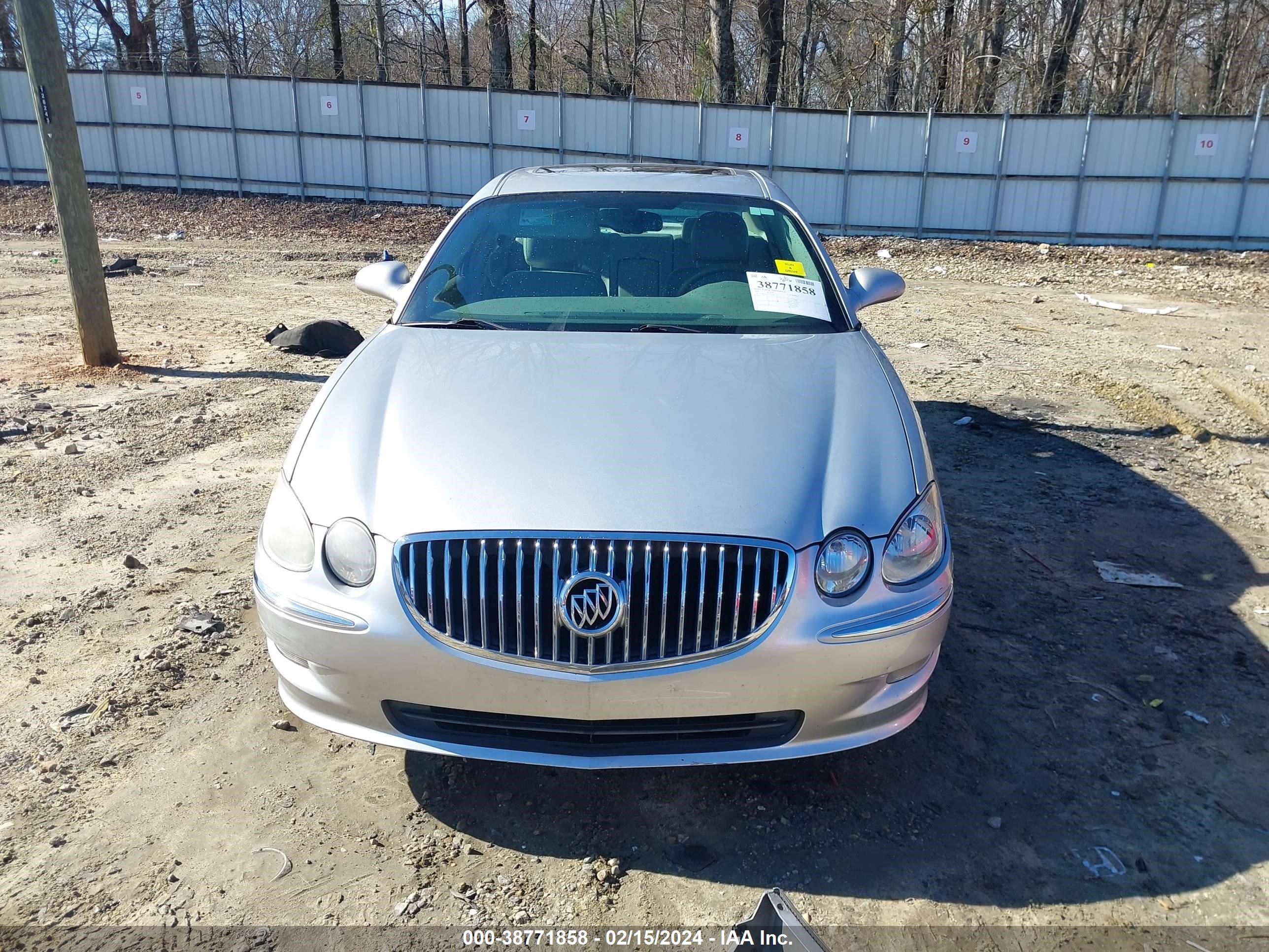 Photo 11 VIN: 2G4WD582191145661 - BUICK LACROSSE 