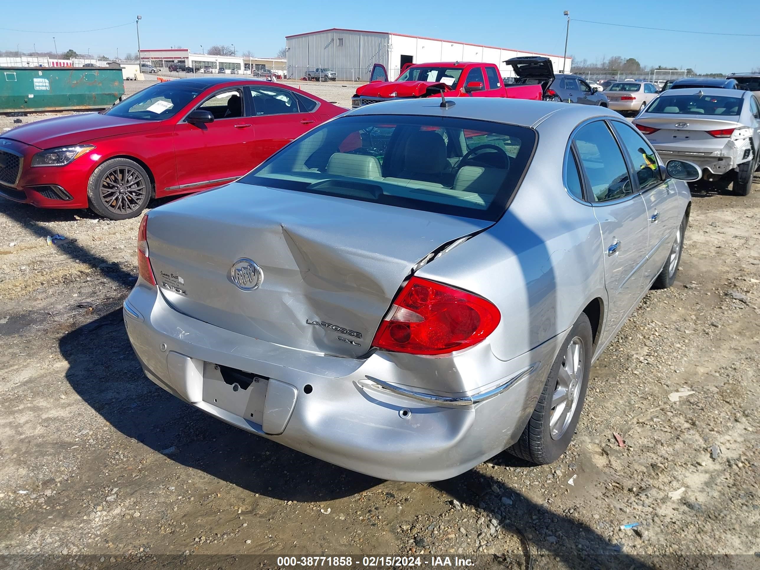 Photo 5 VIN: 2G4WD582191145661 - BUICK LACROSSE 