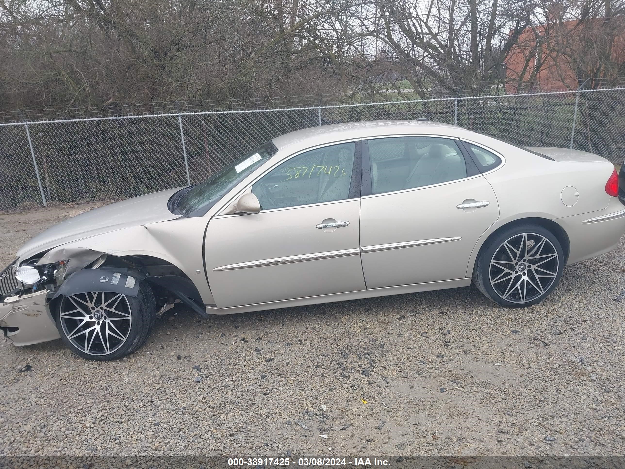 Photo 13 VIN: 2G4WD582191160516 - BUICK LACROSSE 