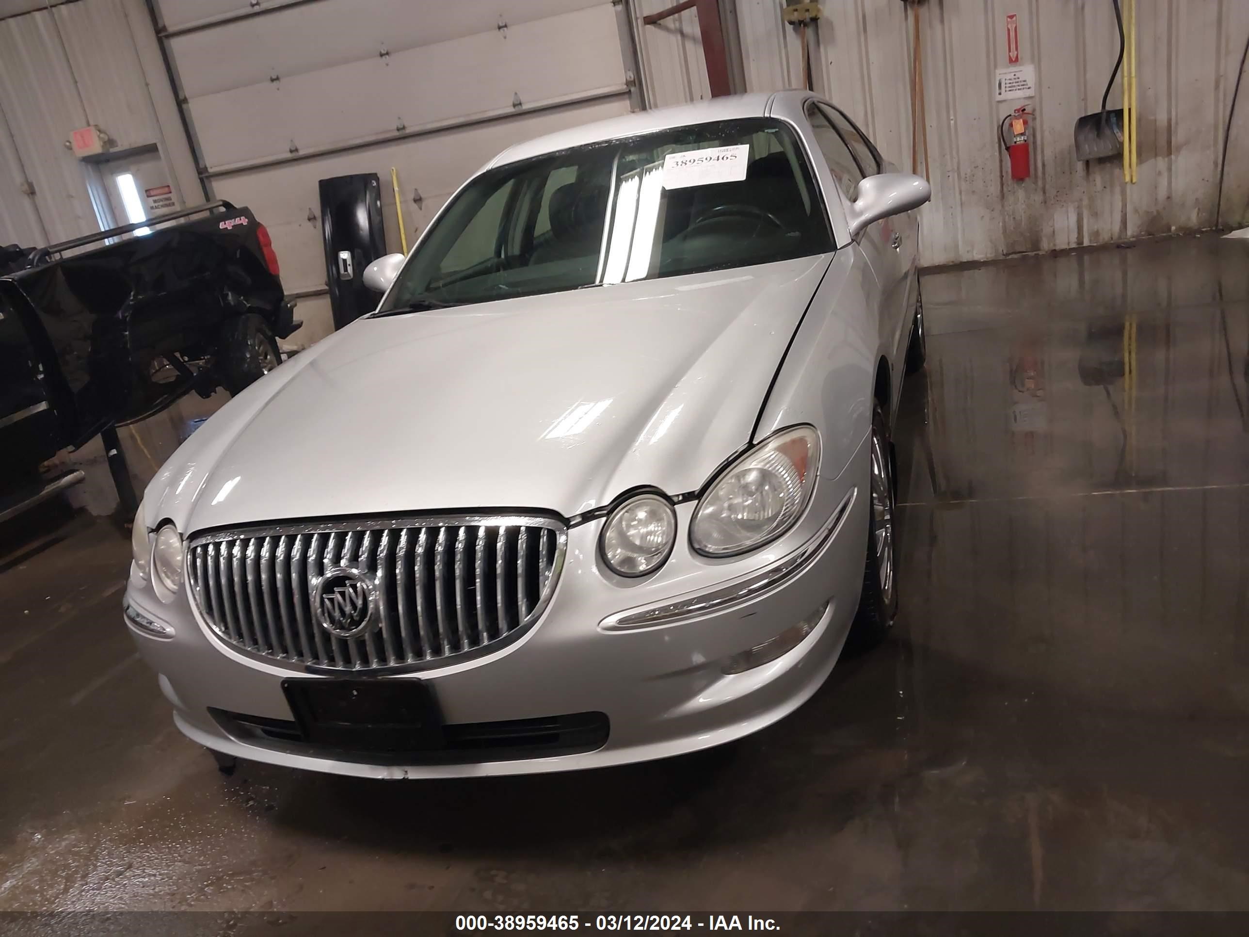 Photo 11 VIN: 2G4WD582291155860 - BUICK LACROSSE 