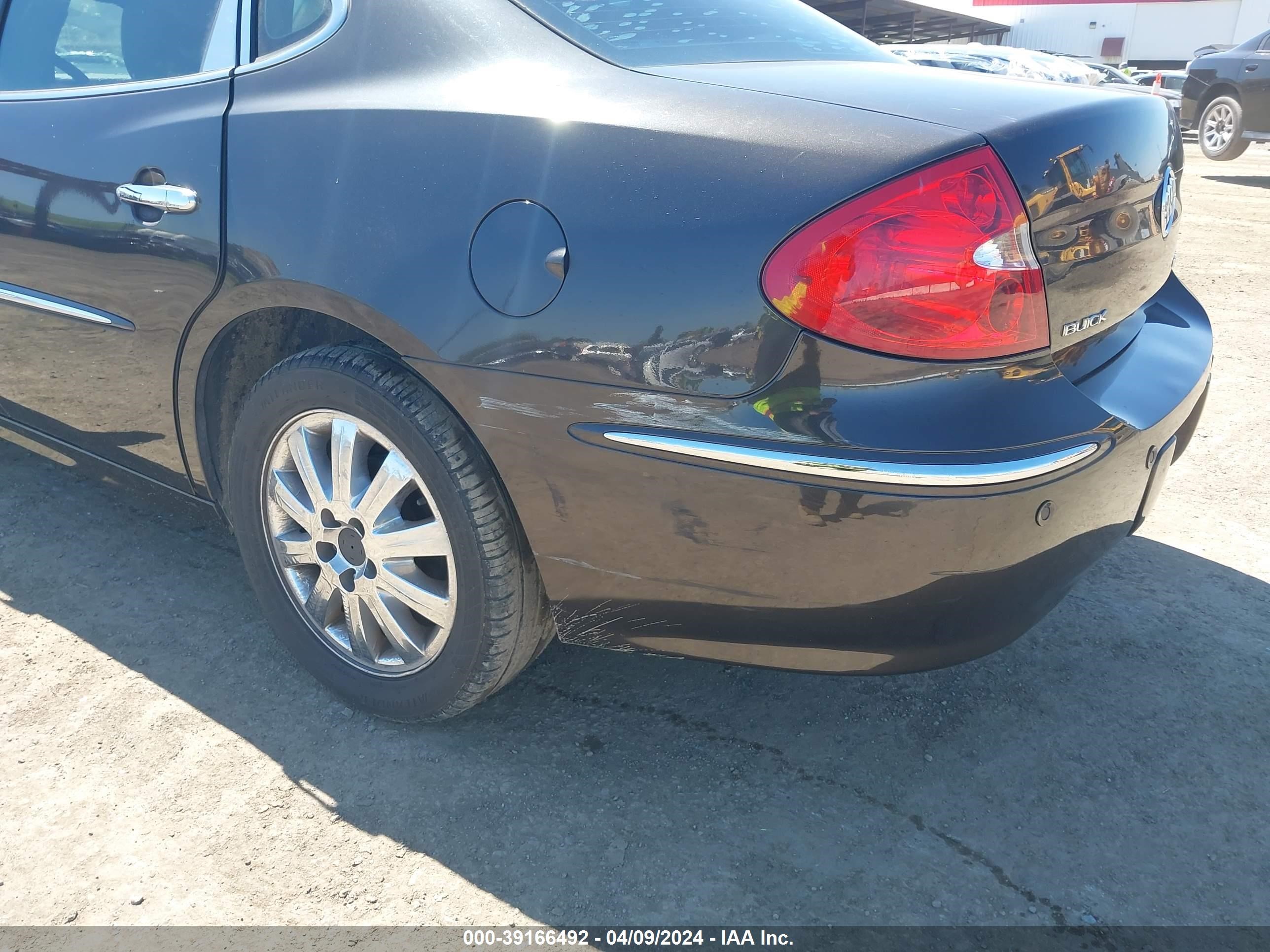 Photo 5 VIN: 2G4WD582391201857 - BUICK LACROSSE 