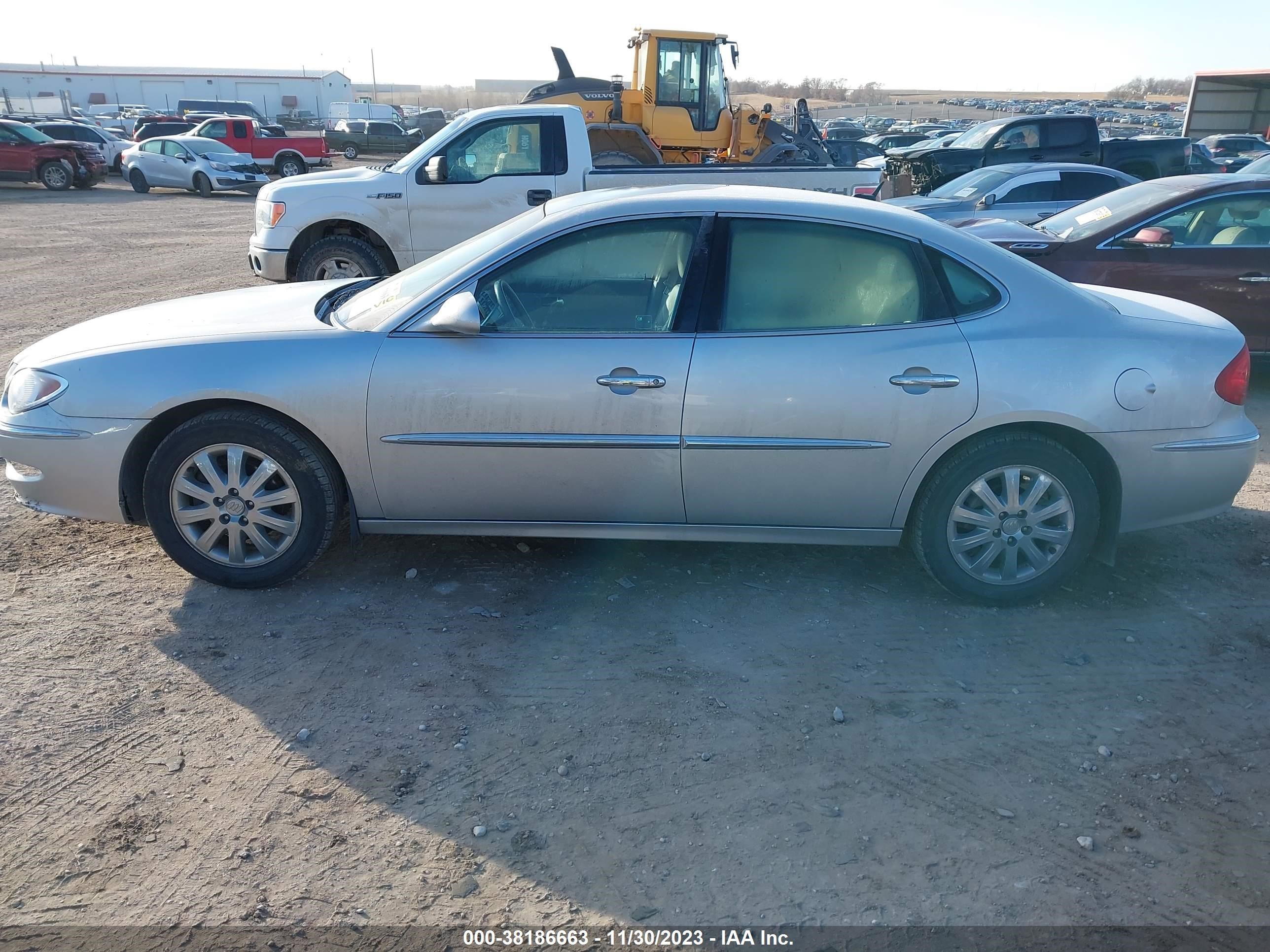 Photo 13 VIN: 2G4WD582391208453 - BUICK LACROSSE 