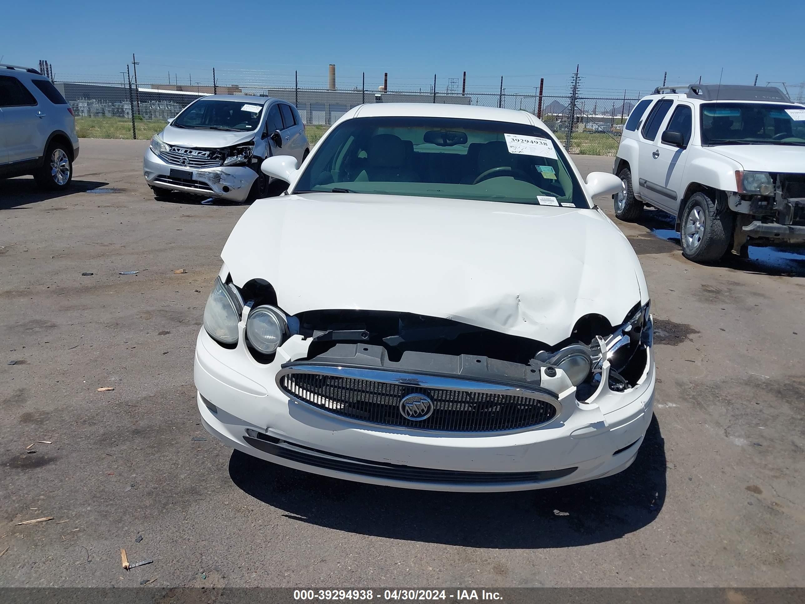 Photo 11 VIN: 2G4WD582471118919 - BUICK LACROSSE 