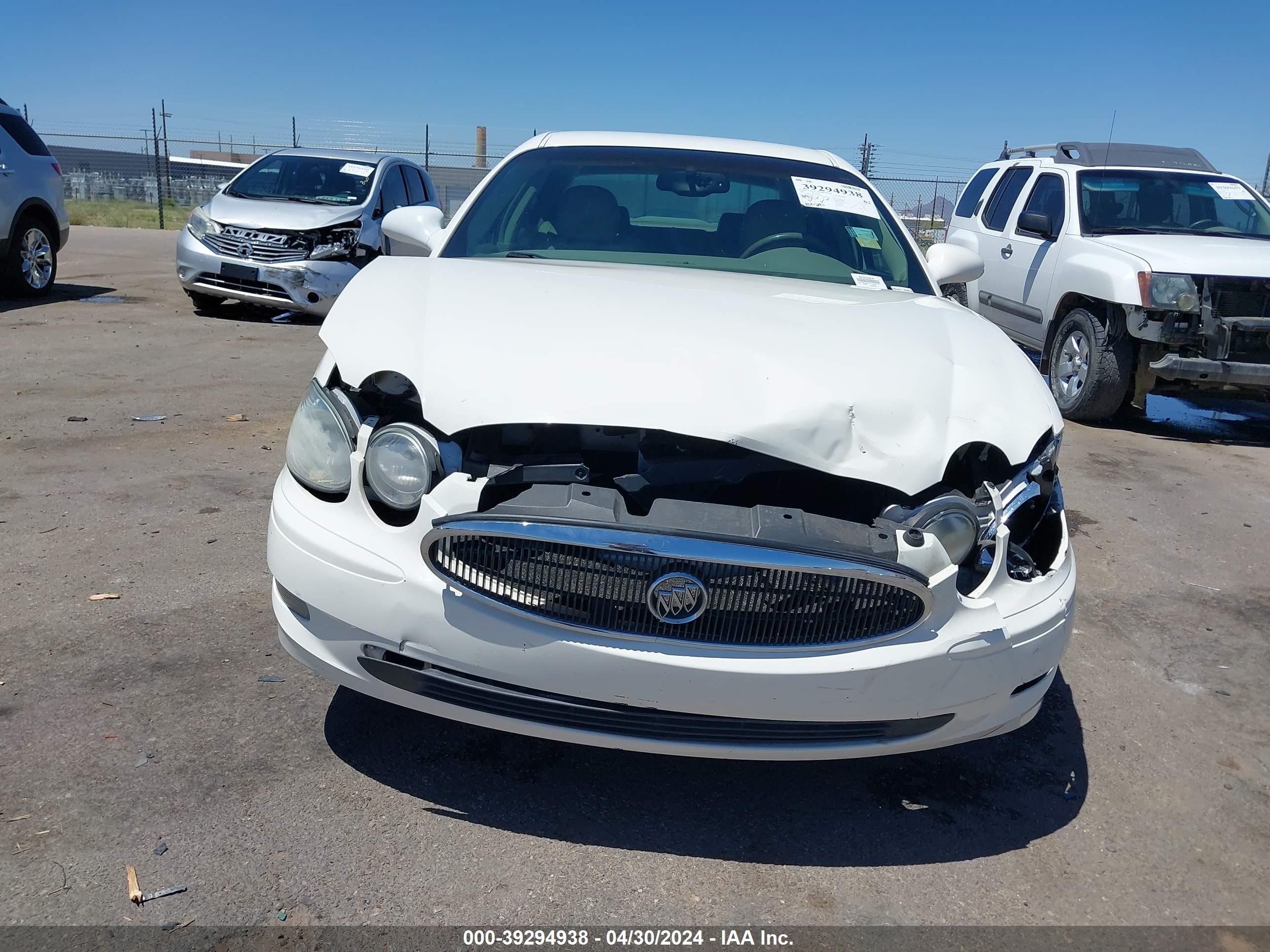 Photo 5 VIN: 2G4WD582471118919 - BUICK LACROSSE 