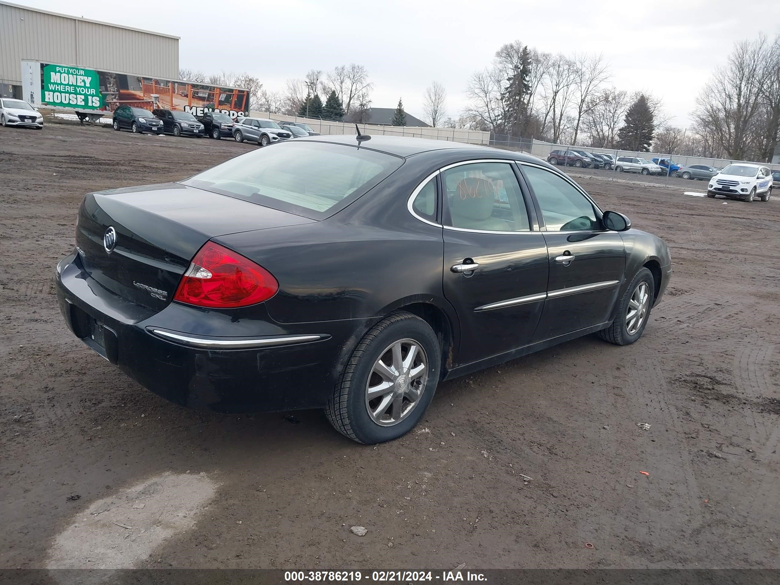 Photo 3 VIN: 2G4WD582561114523 - BUICK LACROSSE 